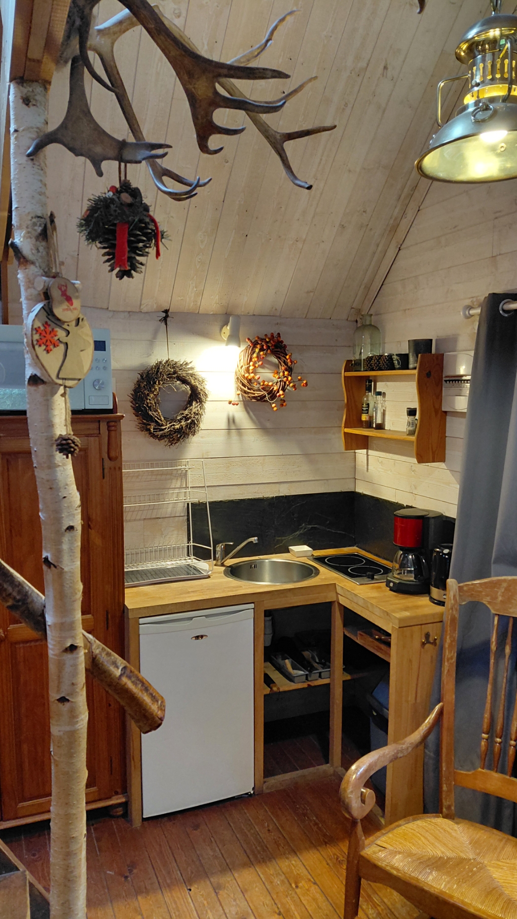 La cabane nordique — Séjour cocooning avec spa à Ille-et-Vilaine à Rennes — chambre