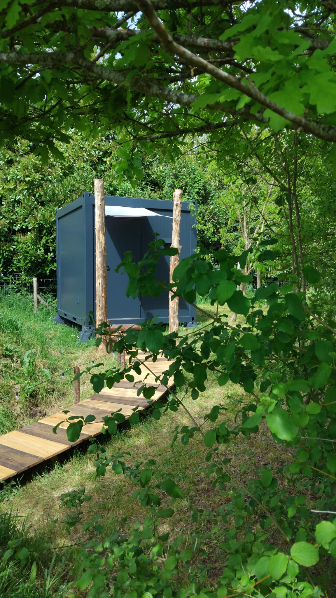 L'Entre2rêves — Cabane avec spa privatif en Charente-Maritime à Pessines — détail architectural