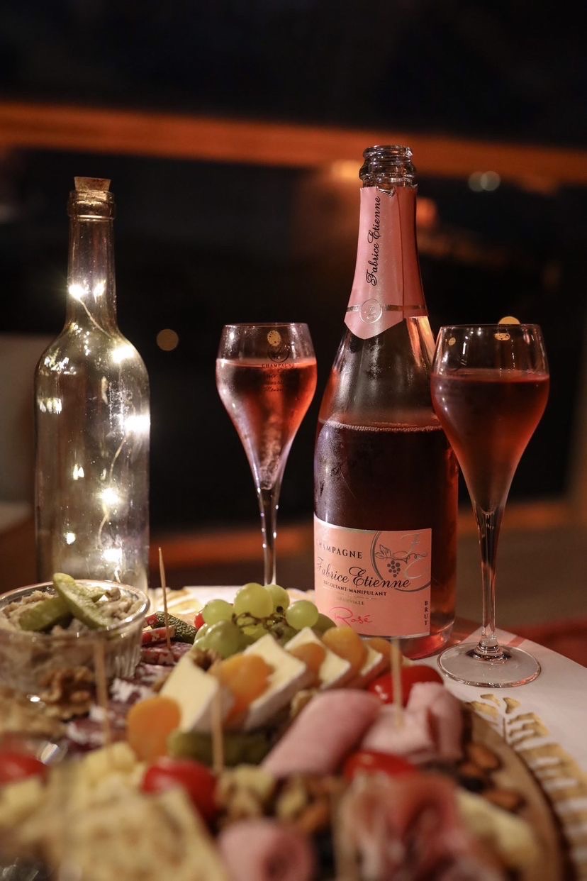 Nuit féerique en Champagne & Spa : Dôme enchanteur à Meurville — salle de bain