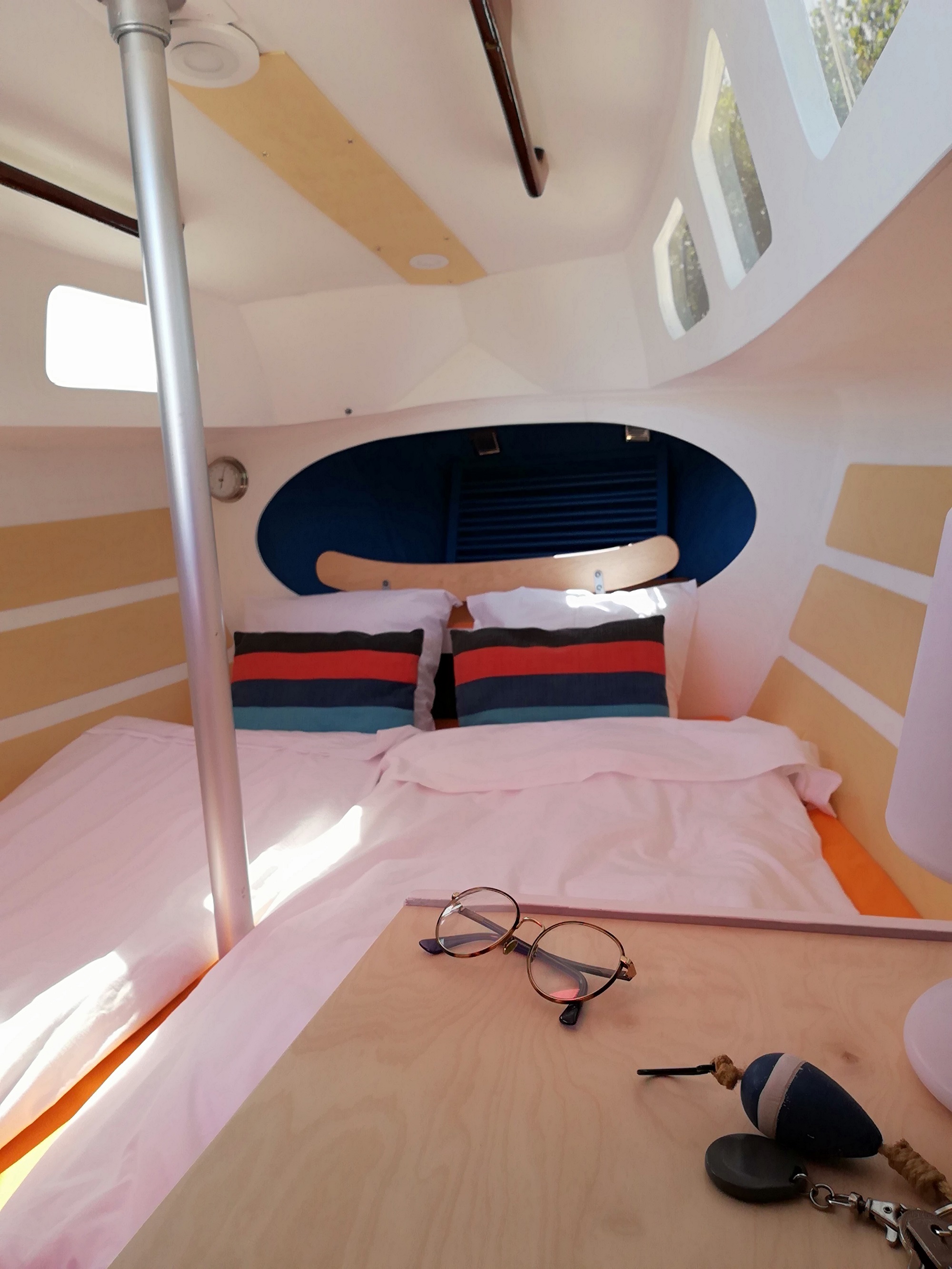 Vivez l'expérience unique du Bathô Marion en Haute-Normandie à Les Loges — détail architectural
