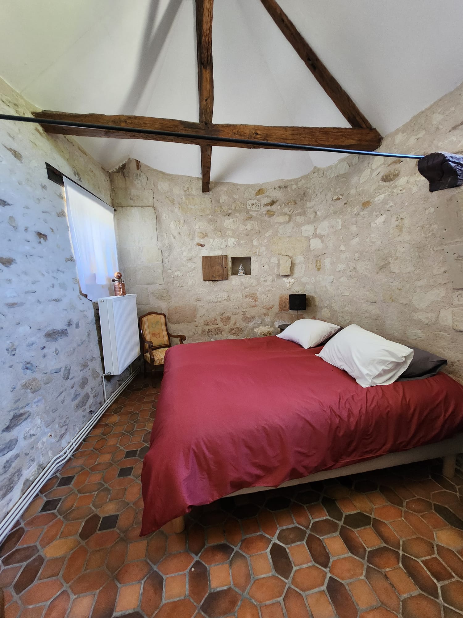 Maisonnette des Vignerons — Maison insolite avec spa à Saint-Louans (Indre-et-Loire) à Chinon — vue intérieure