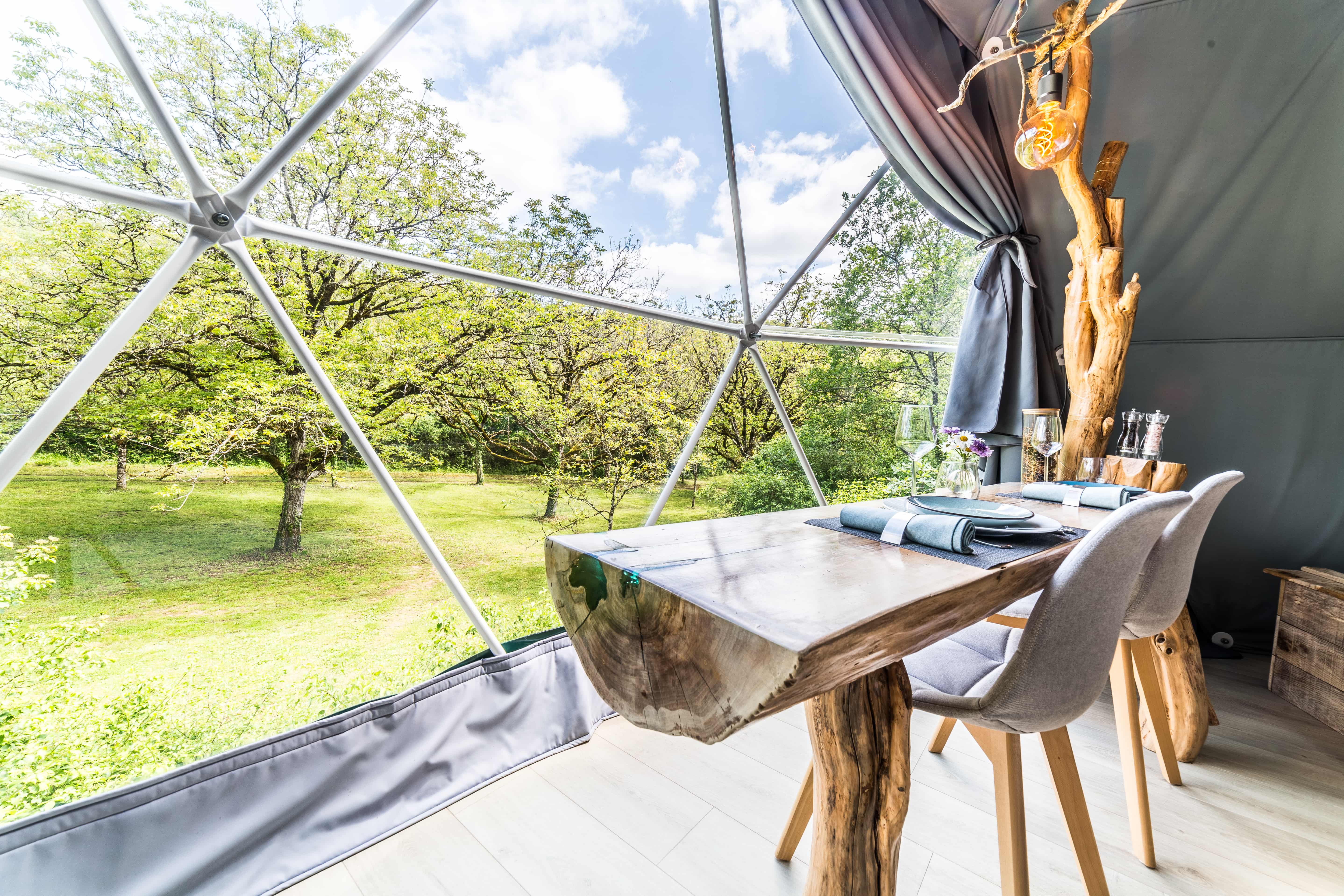 Un dôme romantique pour une escapade en Aquitaine à La Dornac — cuisine