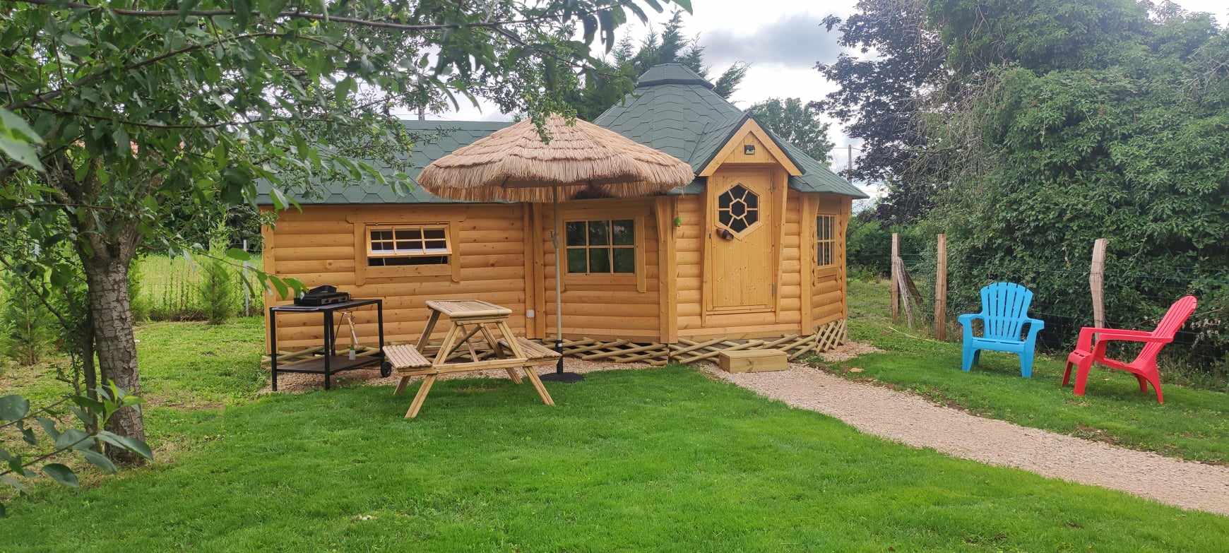 Séjournez dans une cabane Kota finlandaise au cœur de la Bourgogne — Cabane à Laives