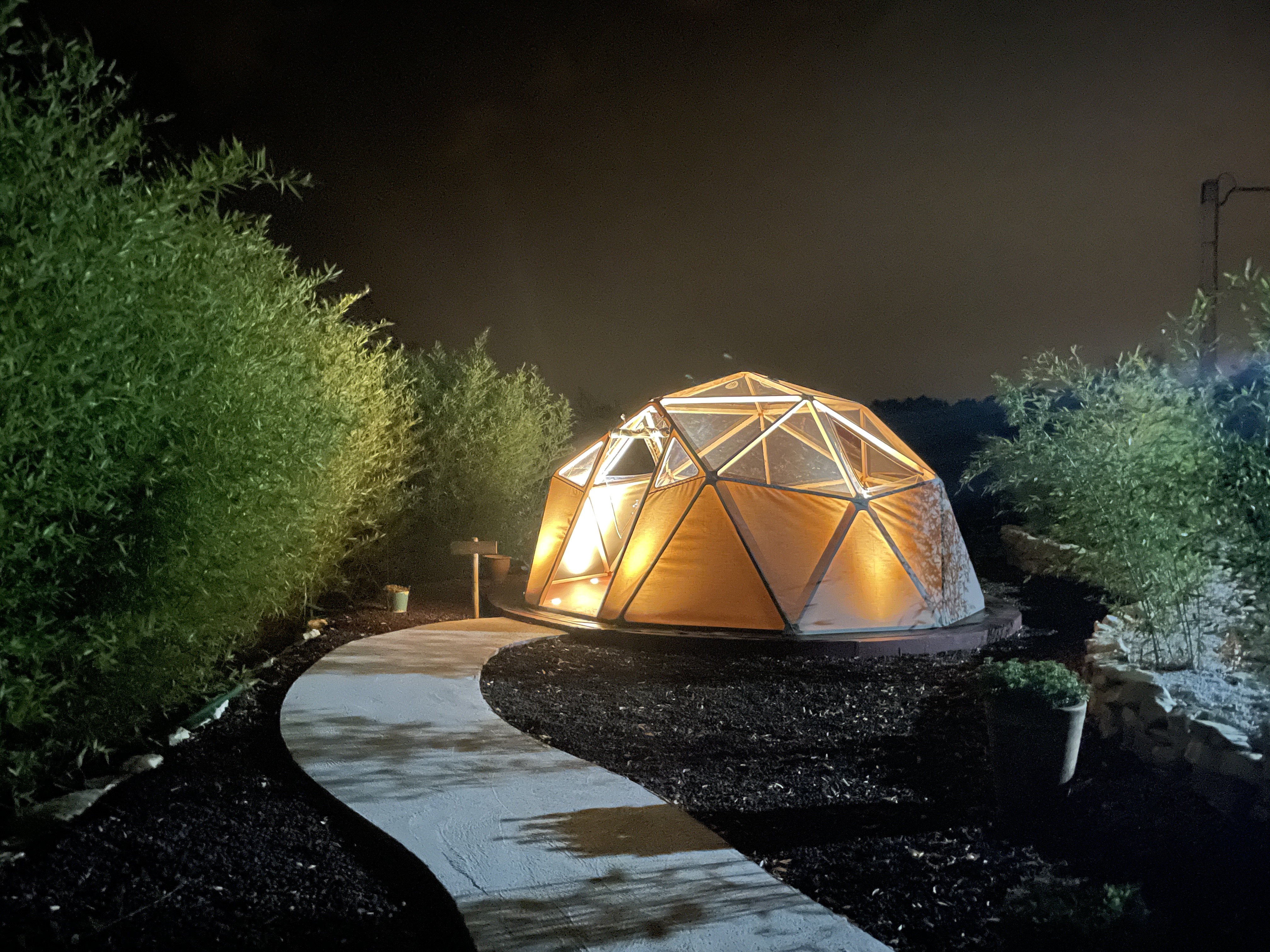 L'appartement & spa sous dôme : une évasion sensorielle en Midi-Pyrénées à Grazac — vue intérieure
