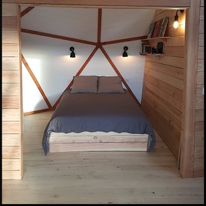 Le Dôme du Pré en Bulle — Dôme avec vue panoramique à Côte-d'Or à Champrenault — chambre
