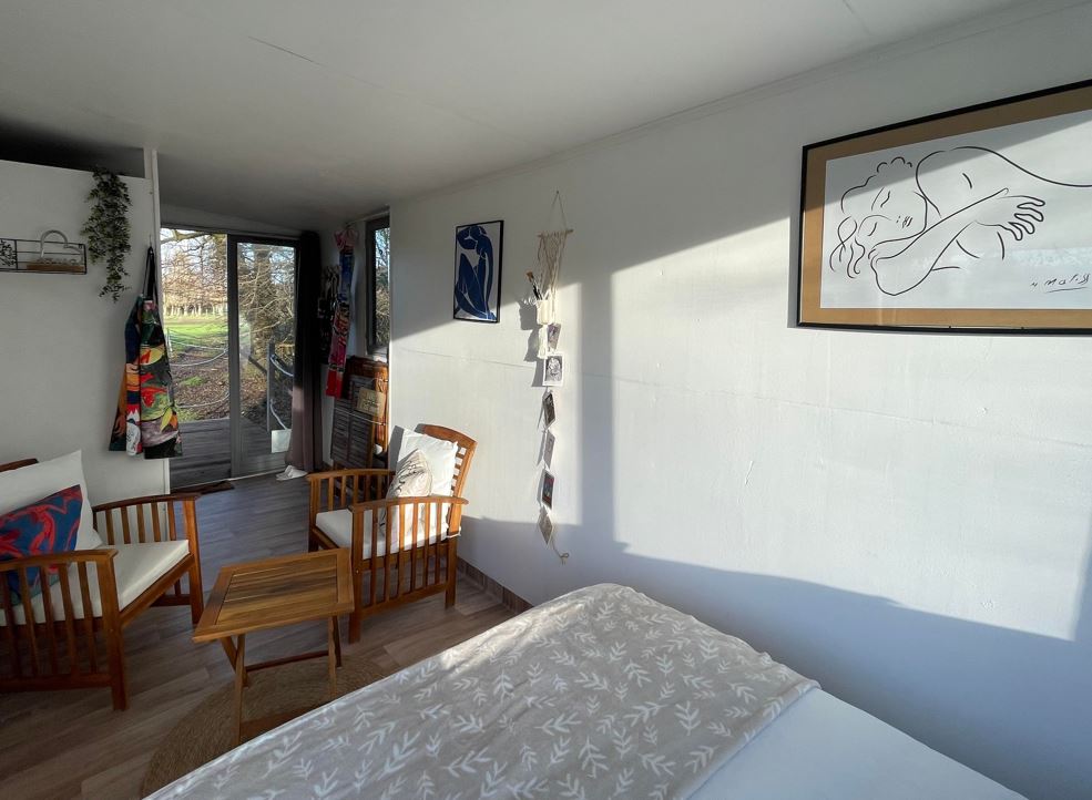 La cabane "L'Atelier du Peintre" — Cabane sur pilotis avec spa à Nord à Le Cateau-Cambrésis — vue depuis la terrasse
