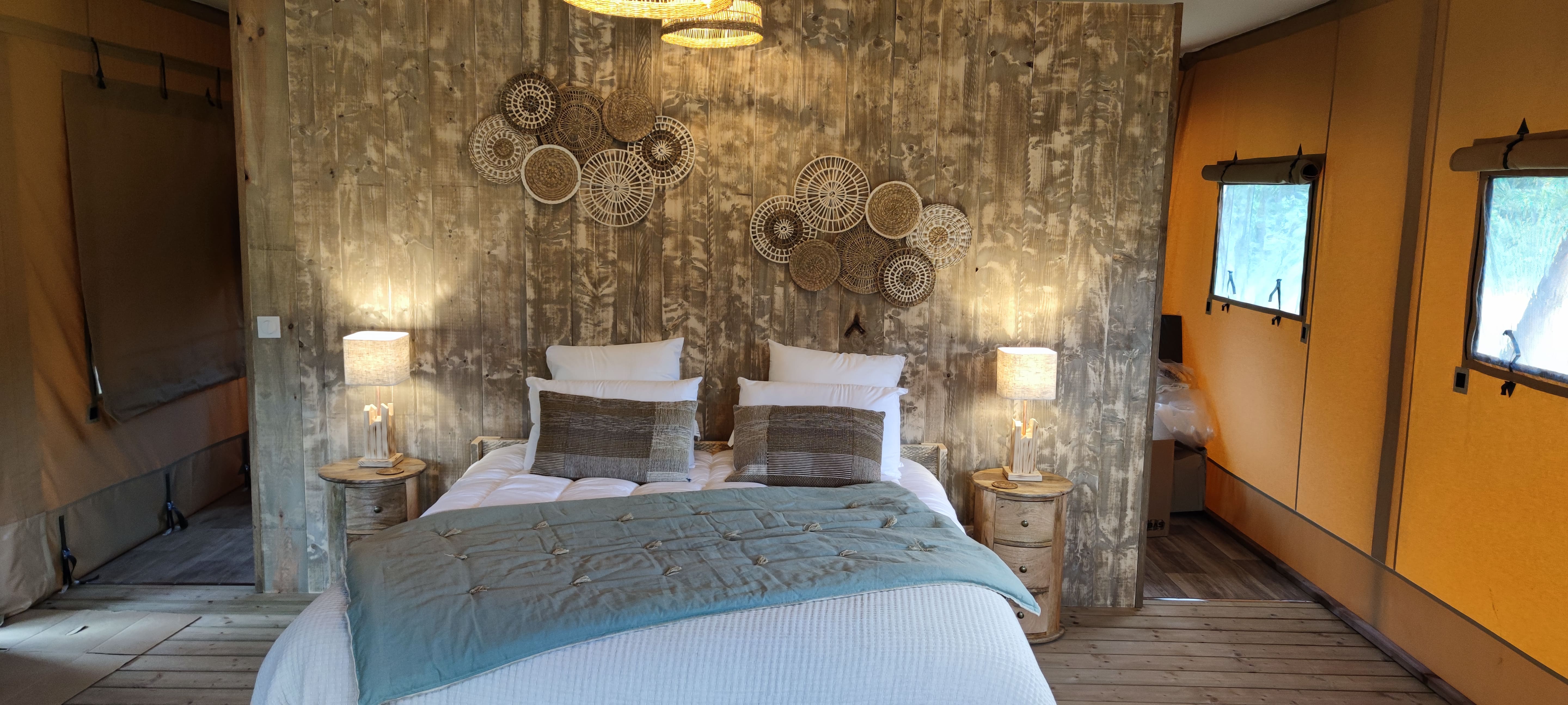 Santoline — Lodge safari avec spa privatif à Vienne