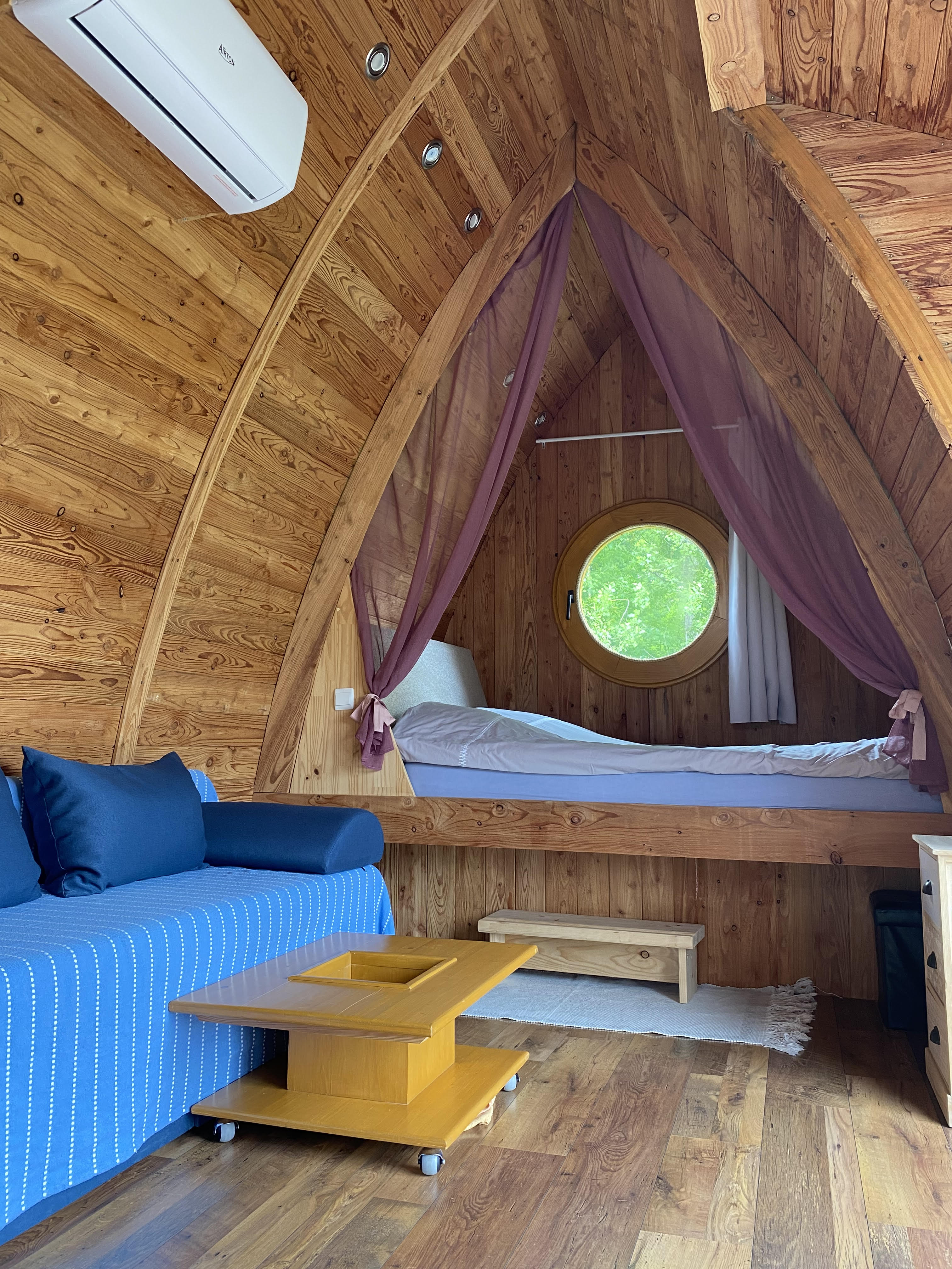 Tiny house 5/6 places — Séjour avec spa à Puy-de-Dôme à Issoire — cuisine