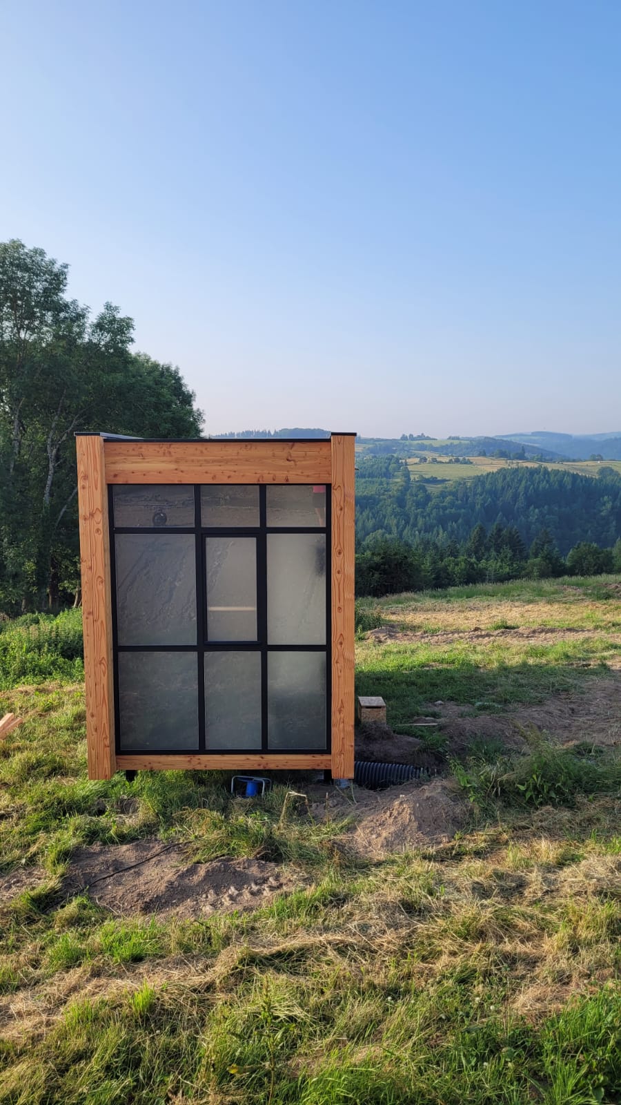 PATiny Lodge — Tiny House avec vue imprenable à Puy-de-Dôme à Clermont-Ferrand — vue intérieure