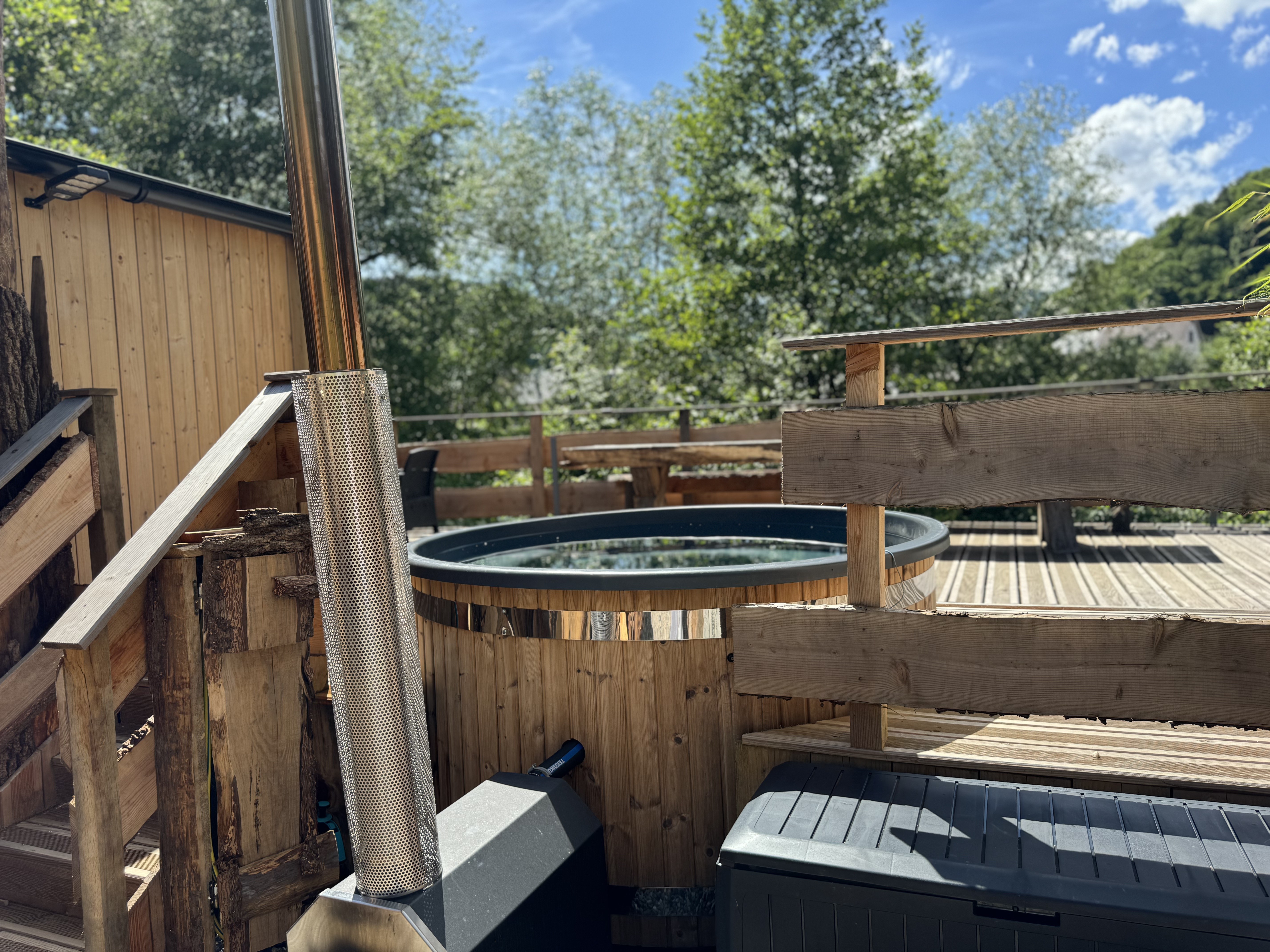Le Binôme Aigle & Céphée - Cabane avec bain nordique en Alsace à Orbey — cuisine