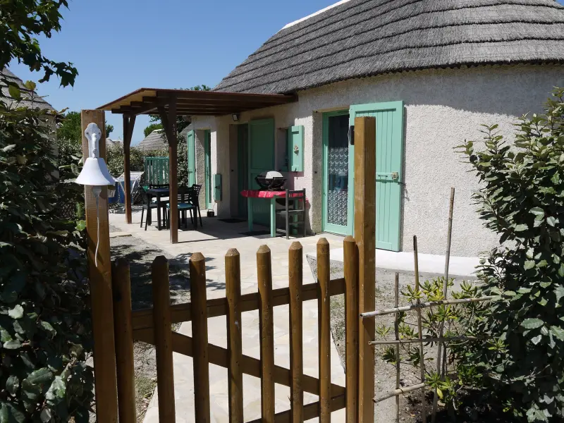 Le Mas de Lavandes — Maison insolite avec accès à l'étang à Barcarès à Le Barcarès — espace de vie