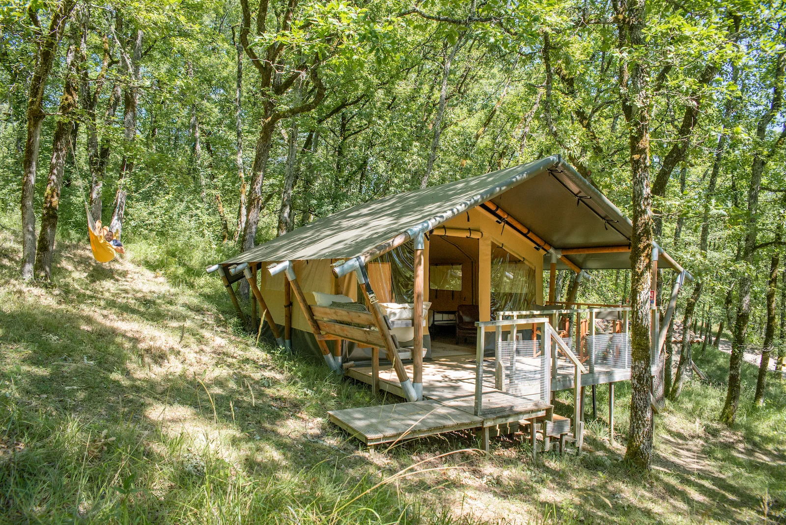 Shimoni — Tente luxueuse avec spa à Tarn-et-Garonne