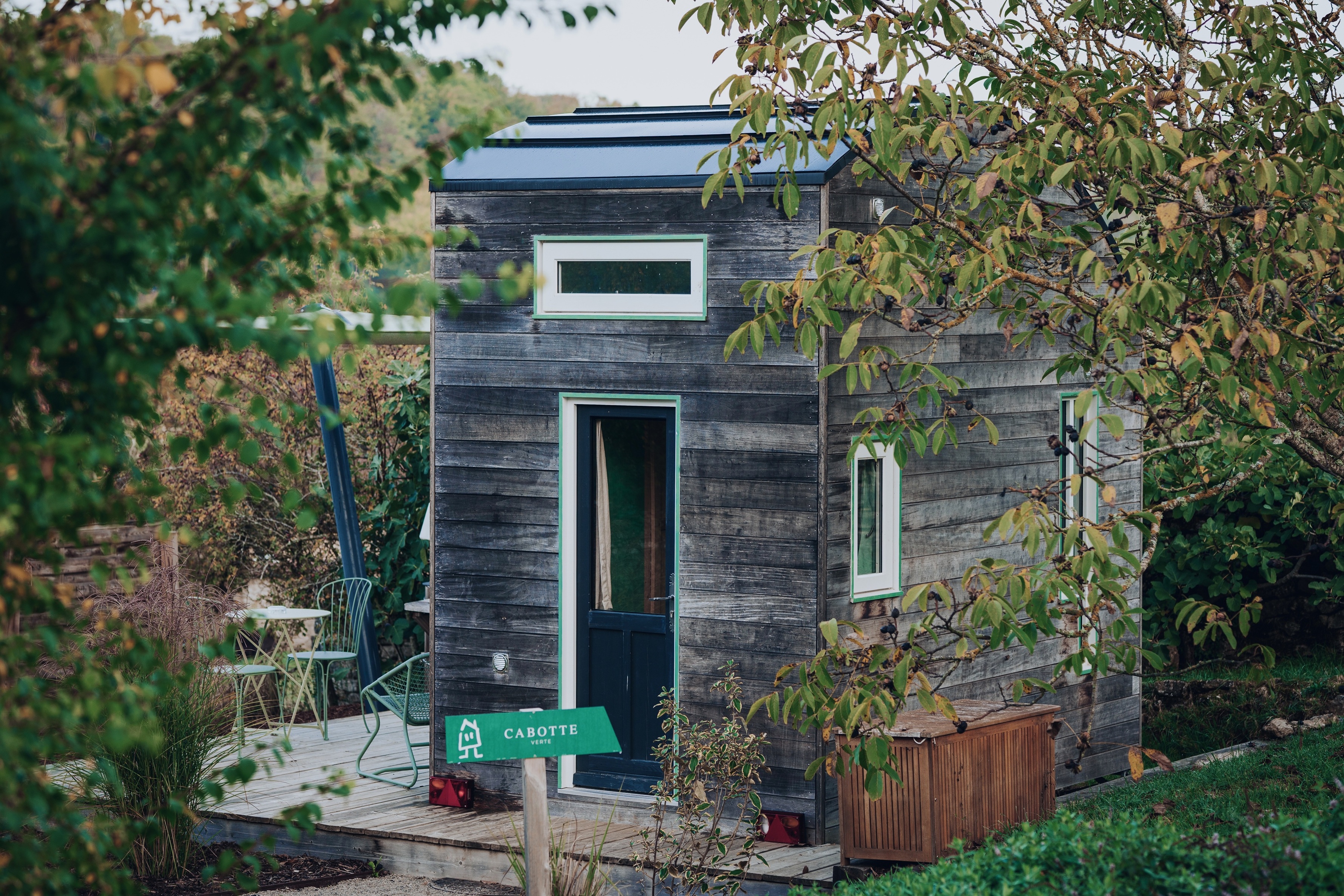 Cabotte Verte & Spa — Tiny House avec Spa à Saône-et-Loire