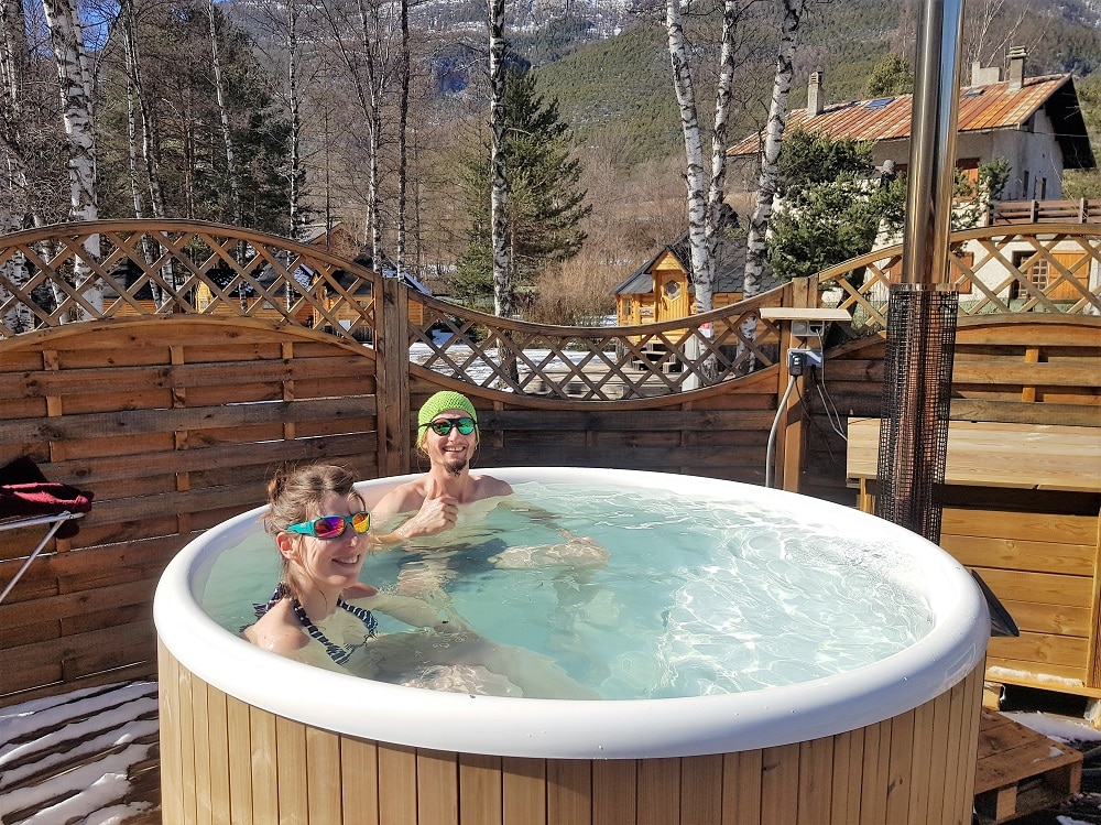 Kota Finlande & Spa : une expérience unique en pleine nature à Saint Martin De Queyrières — vue intérieure