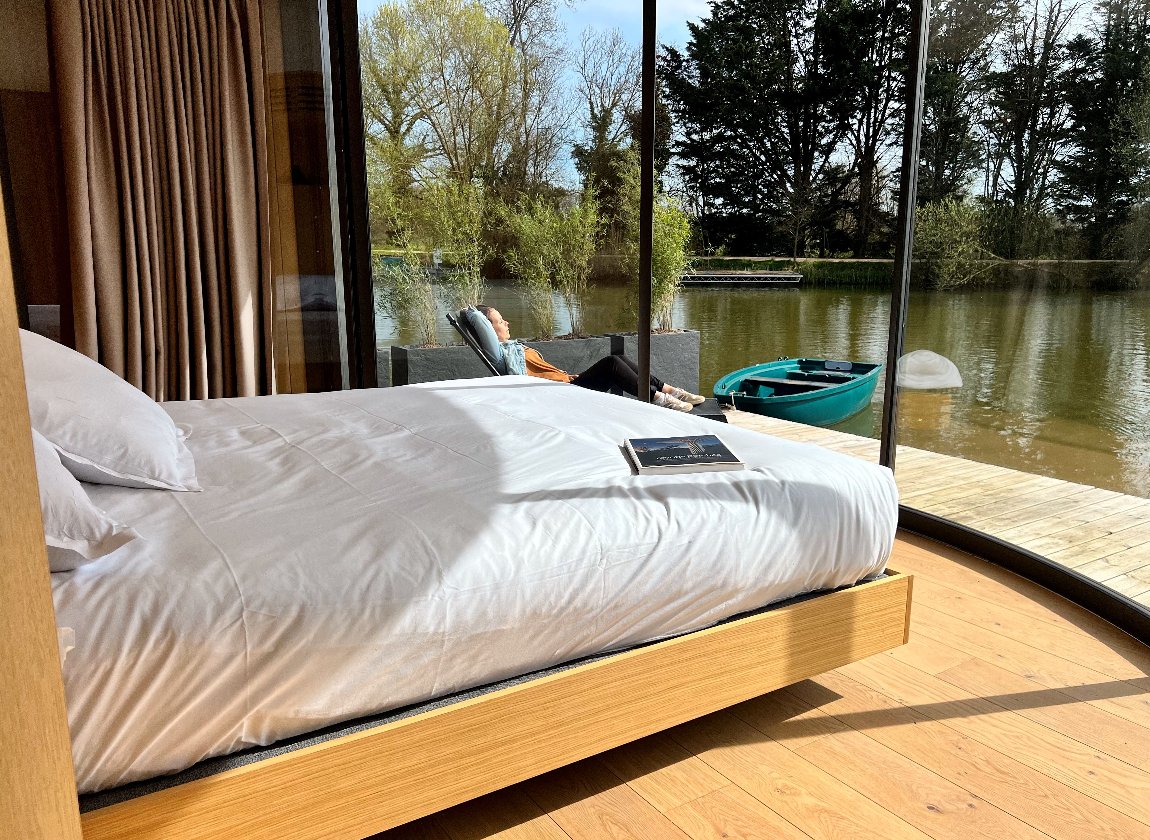 LUMIPOD SPA FLOTTANT — Cabane sur l'eau avec spa privatif à Ain à Meillonnas — environnement naturel
