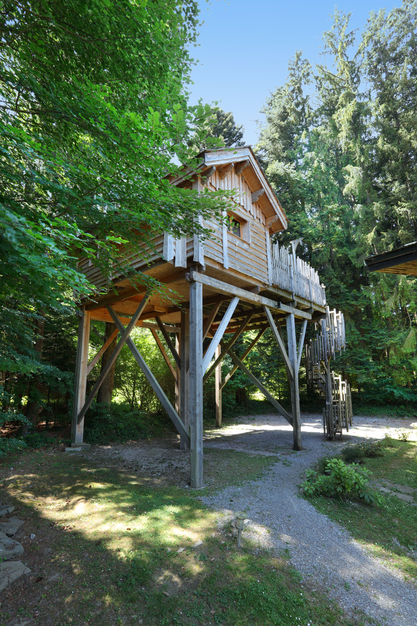 Lodge Luxe — Cabane dans les arbres perchée à 6m en Haute-Savoie