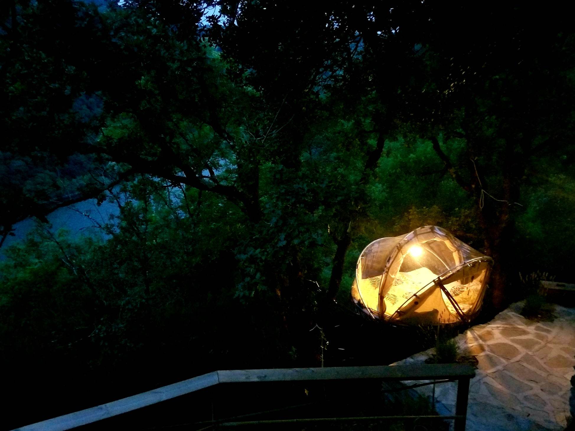Cybèle — Bulle perchée avec vue rivière à Aveyron à Soulié du Tarn — environnement naturel