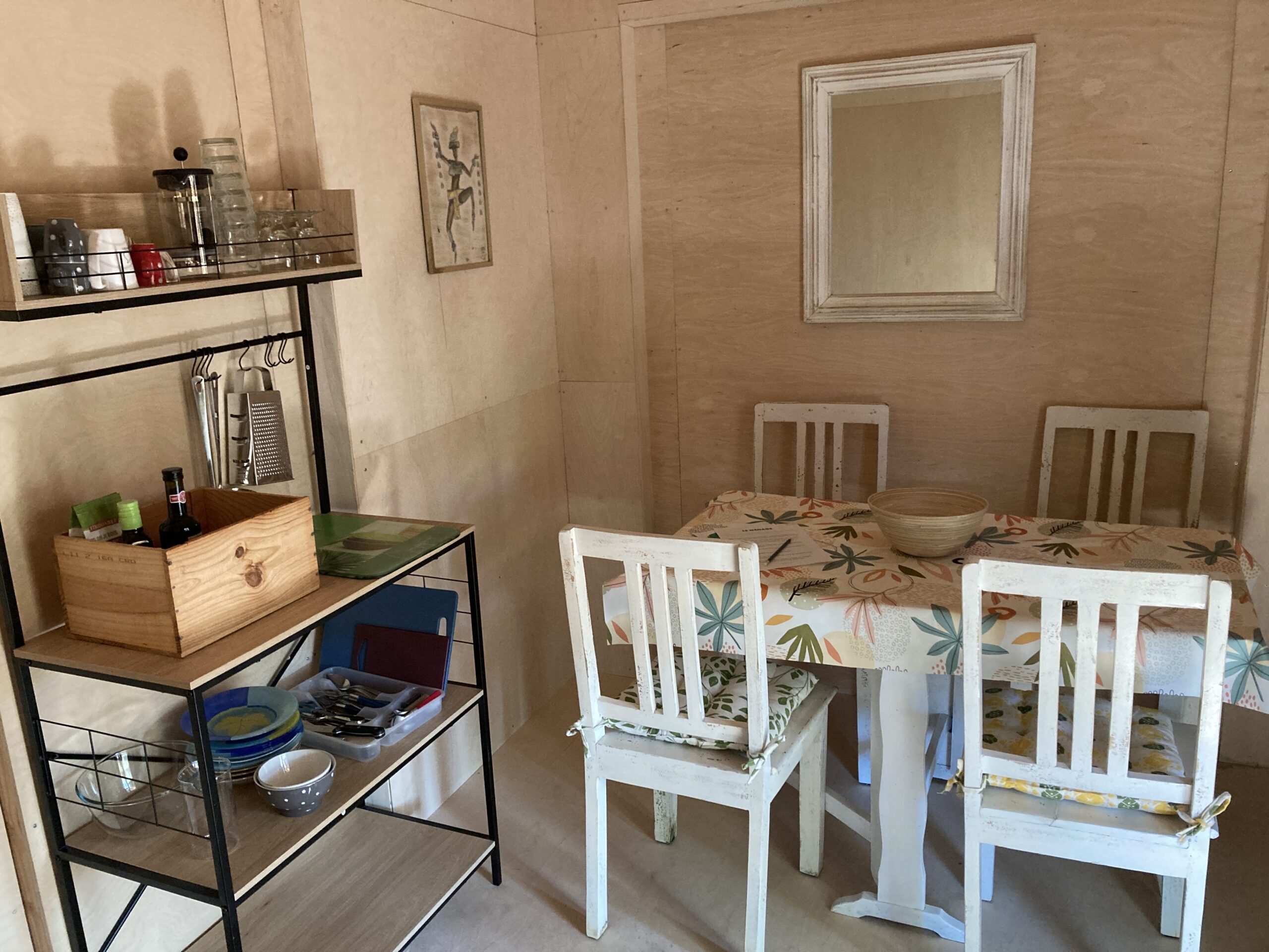 Tiny house - Slowe Réebois — Évasion nature à Peysoup en Gironde à Peysoup — vue intérieure