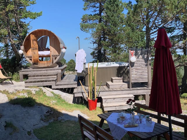 Évasion dans une bulle spa au cœur de l'Aquitaine à Arette La Pierre Saint Martin — cuisine