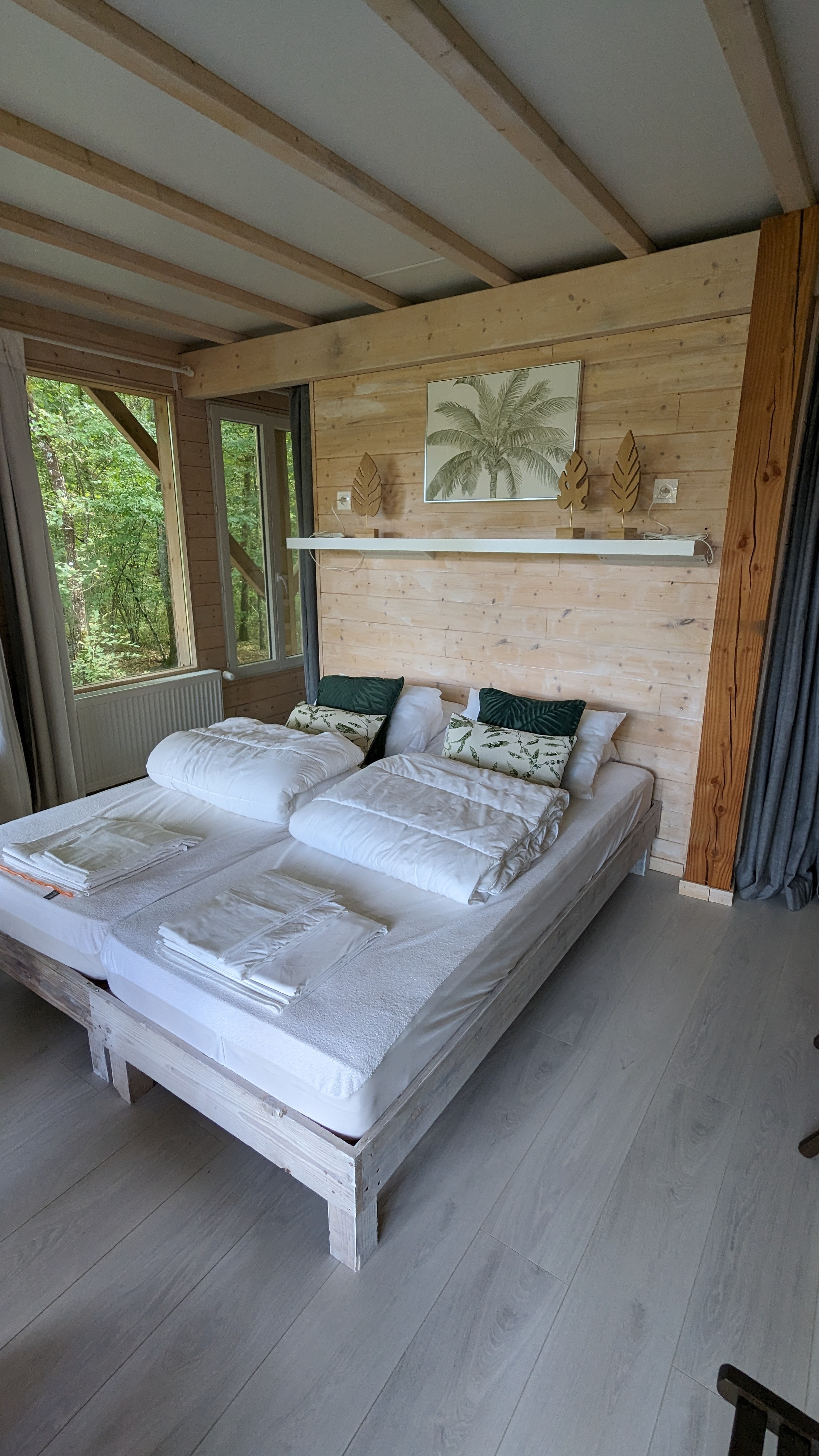 Cabane perchée à 3 m : une immersion dans les cimes de l'Aquitaine à Biron — espace de vie