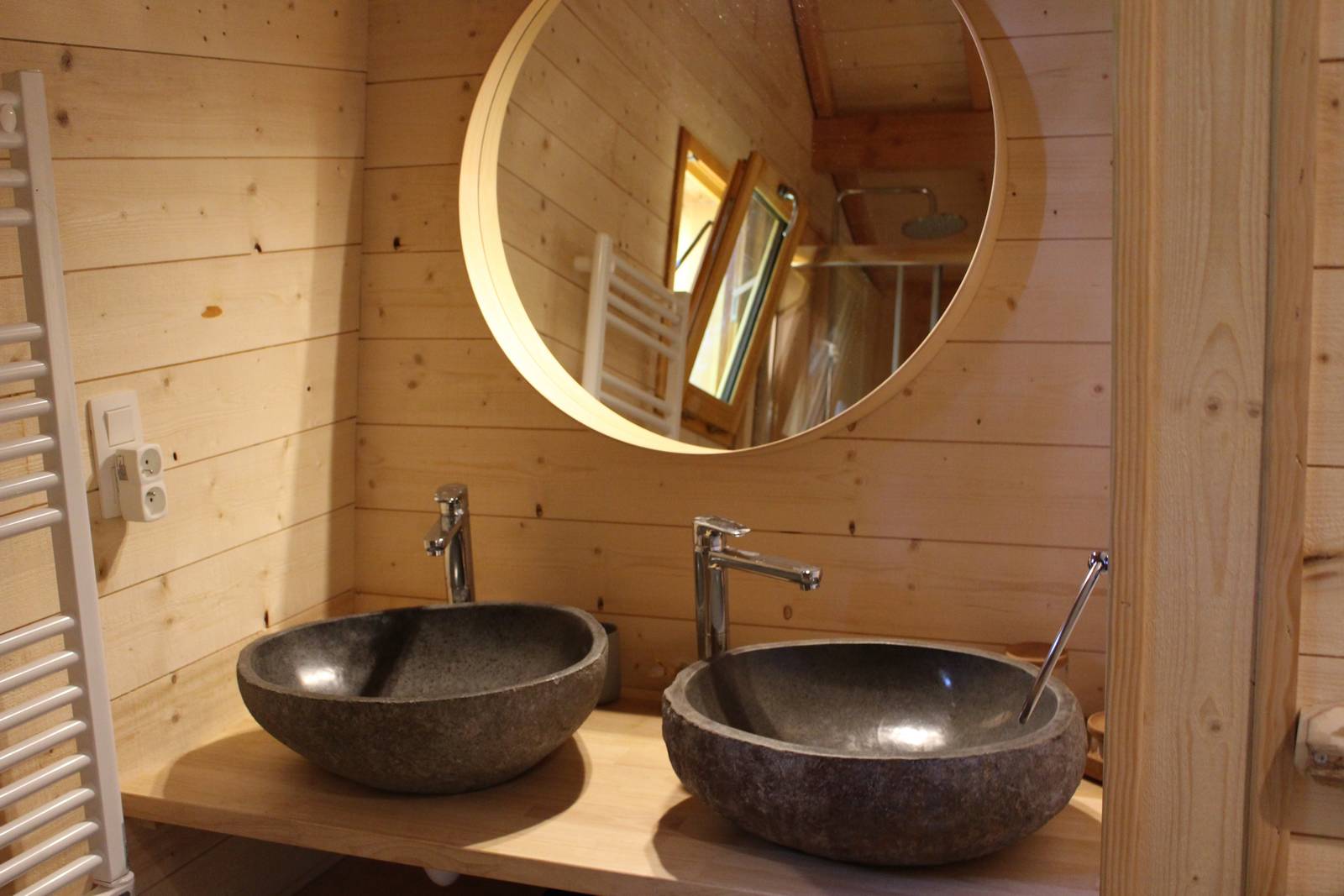 Cabane Artémis — Cabane sur pilotis avec spa à Lot-et-Garonne à Agen — environnement naturel