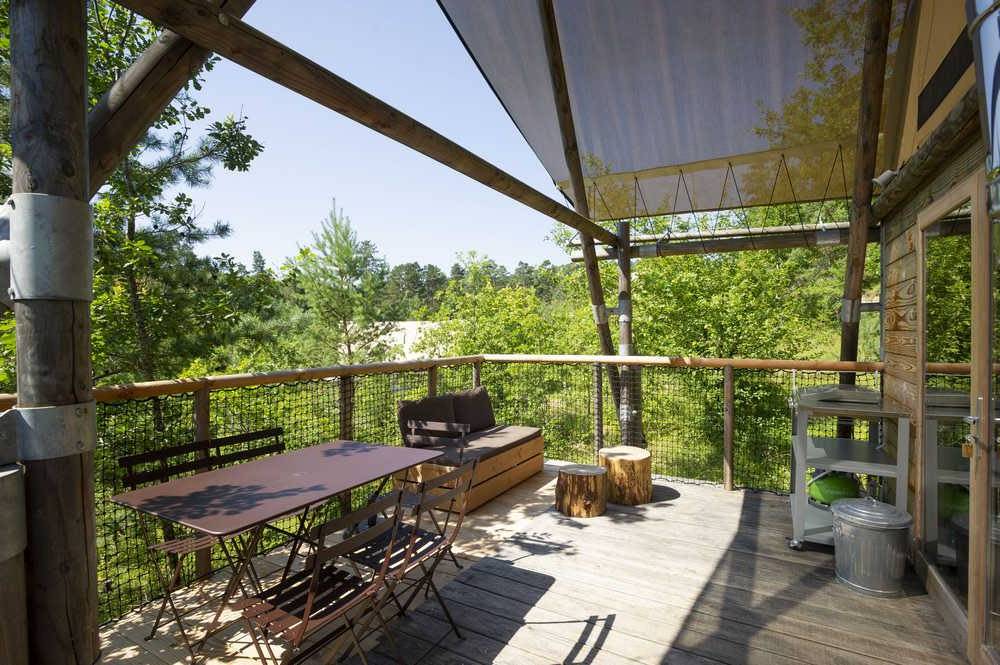 Cahutte I Dieulefit : une cabane au cœur de la nature à Dieulefit — détail architectural