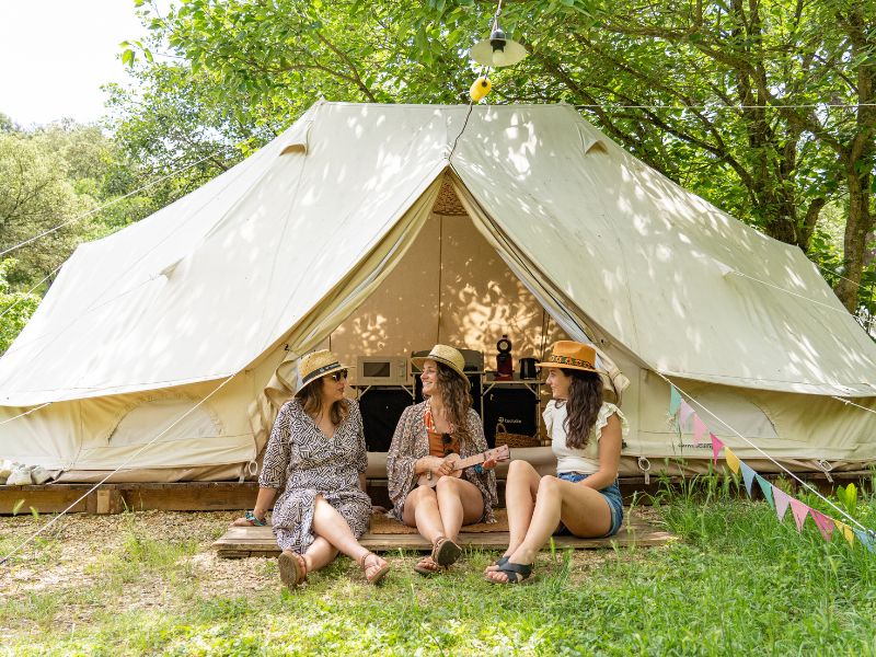 Tente Eco Chic — Séjour nature avec spa à Hérault