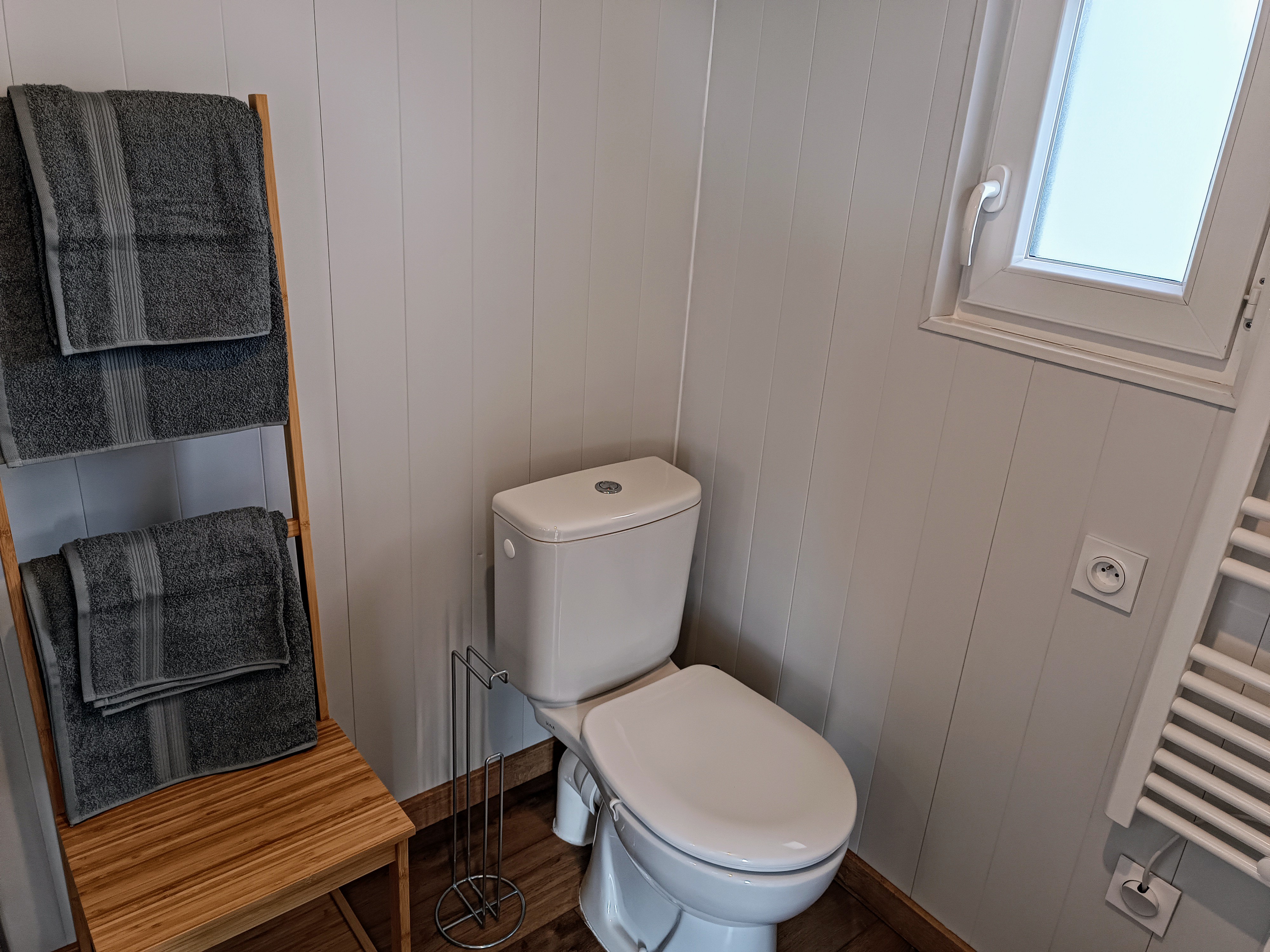 Ecolodge du petit champ & spa : une évasion sensorielle en Nouvelle-Aquitaine à Graves-Saint-Amant — environnement naturel