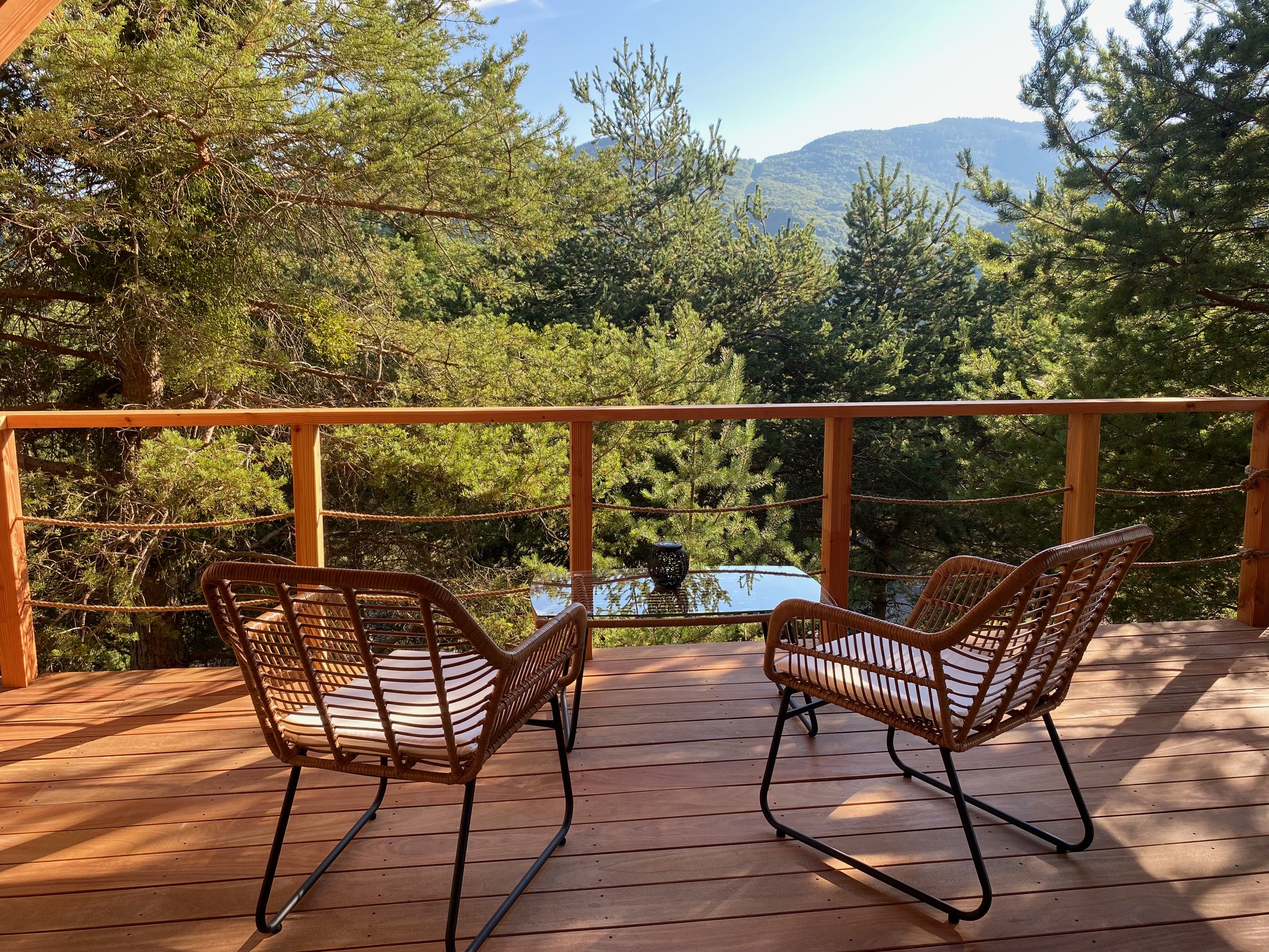 Chalet l'Echappée Belle - Spa : une évasion sensorielle en montagne à Chorges — espace de vie