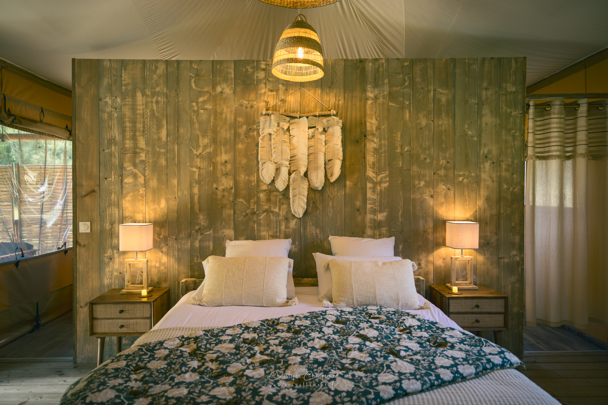 Divine — Lodge avec spa privatif à Vienne à Vienne — vue intérieure