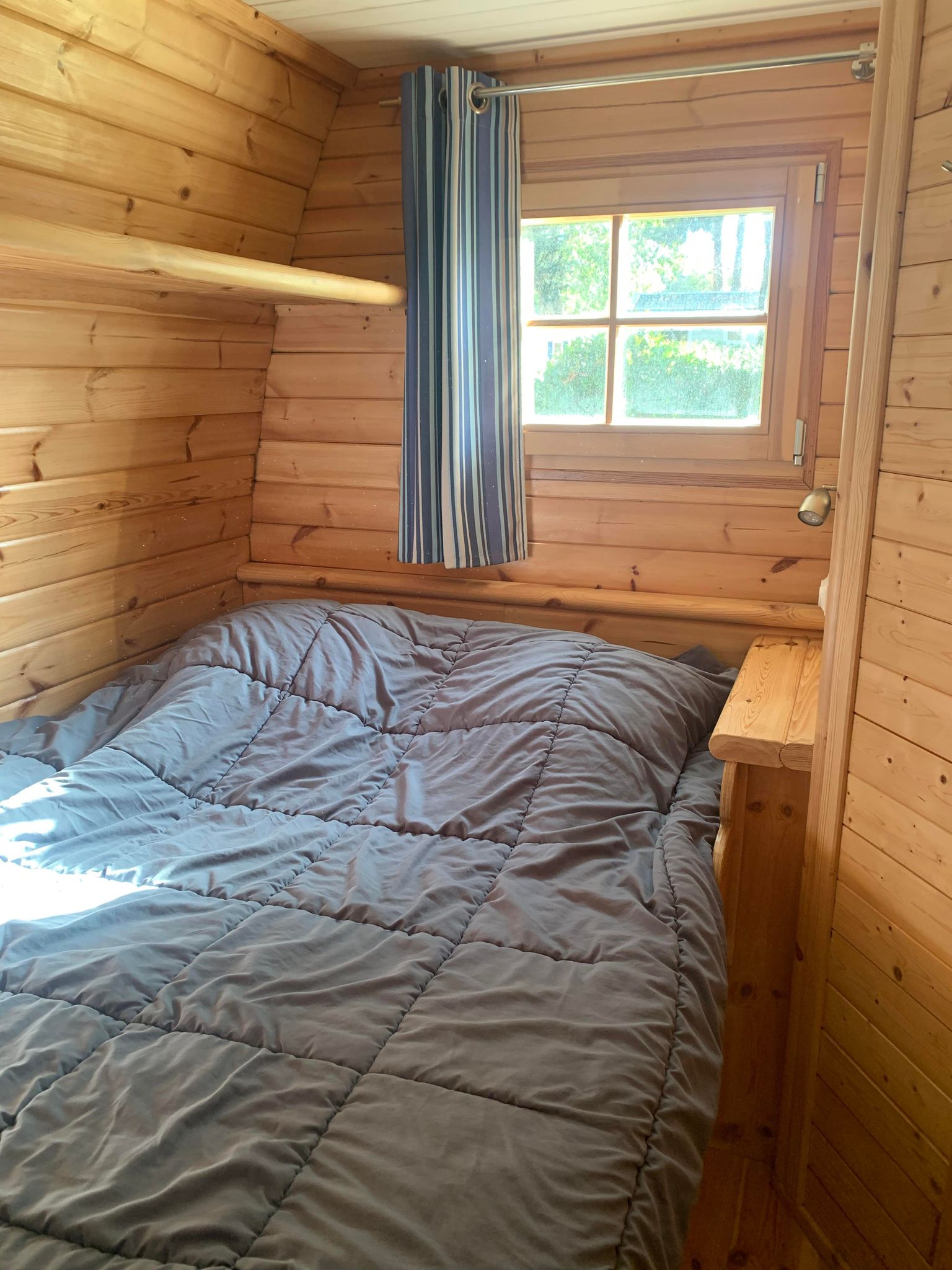 Pod Family : un cocon suspendu en Pays de la Loire à Guérande — espace de vie