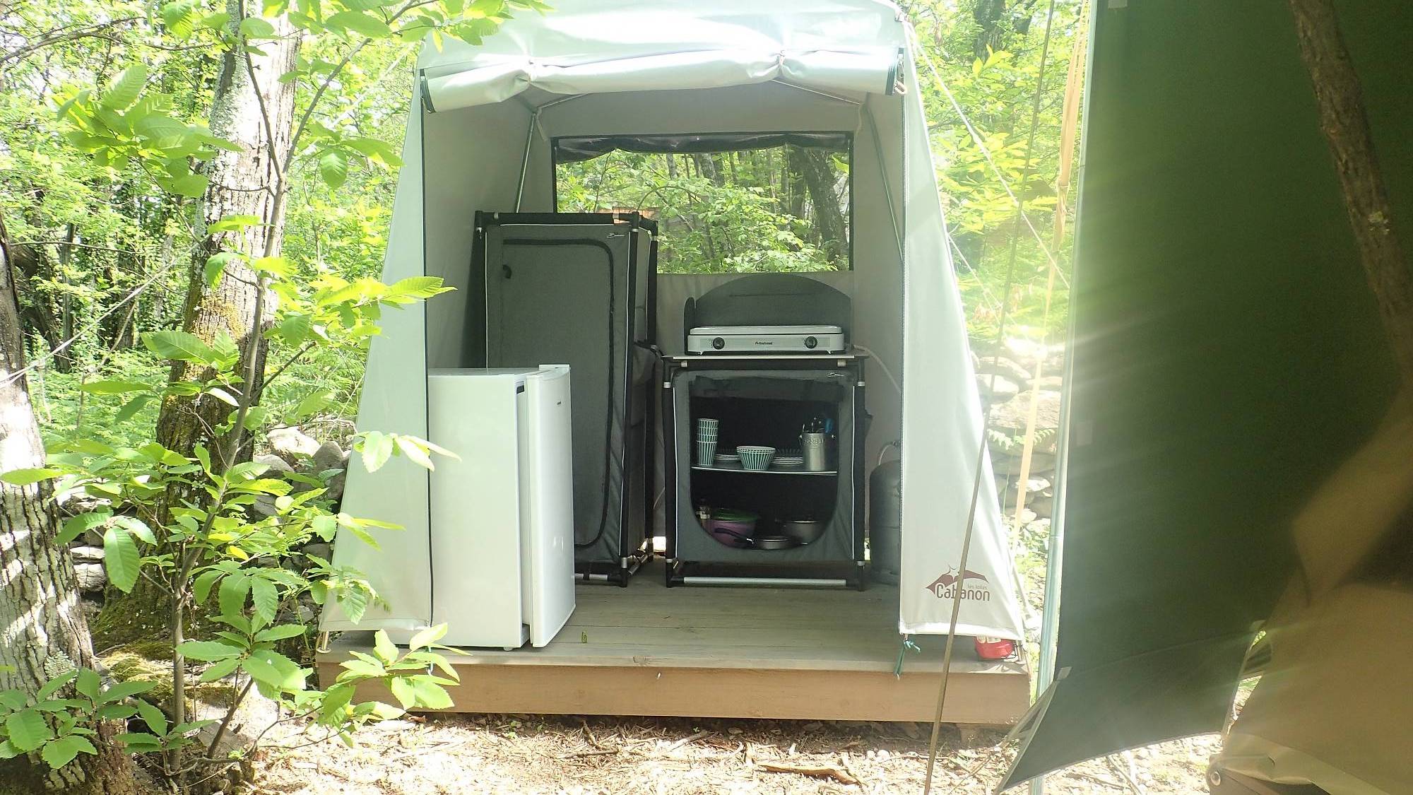 Tente Castor — Camping cocooning avec spa en Ardèche à Le Teil — environnement naturel