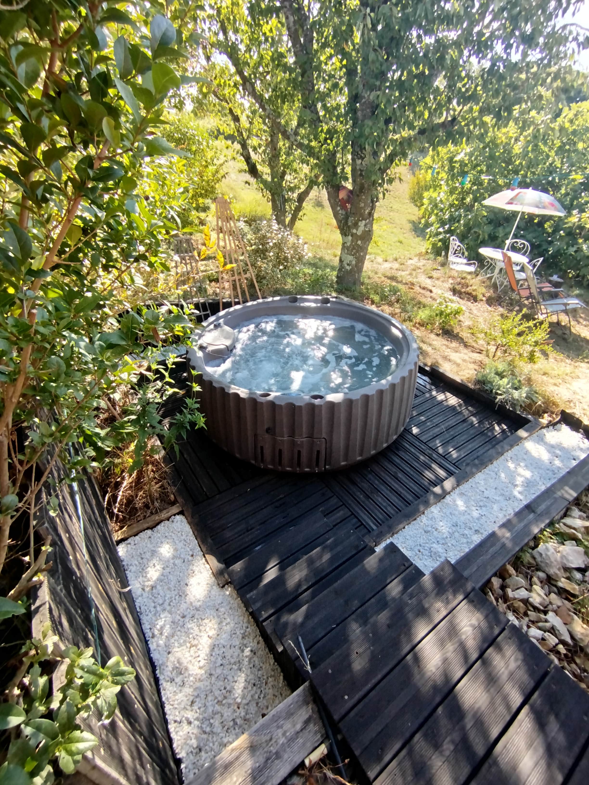 RIALYS - Roulotte avec spa en Drôme Provençale à Montélimar — vue intérieure