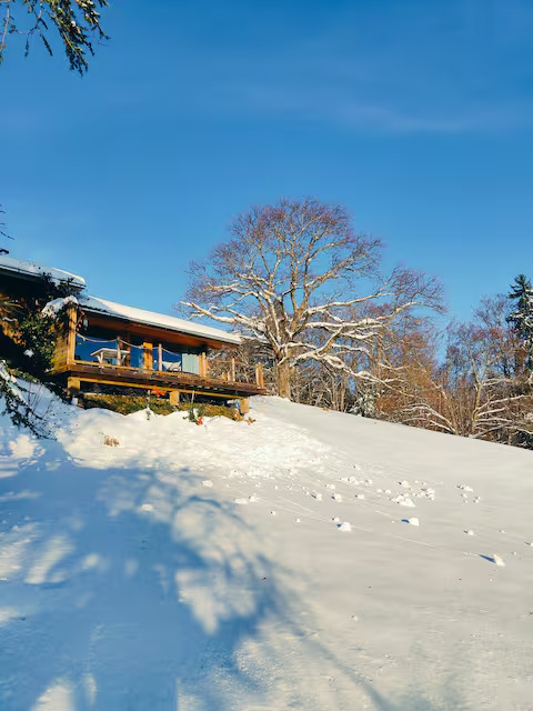 Refuge insolite avec vue panoramique — Maison authentique en Haute-Savoie à Burdignin — environnement naturel