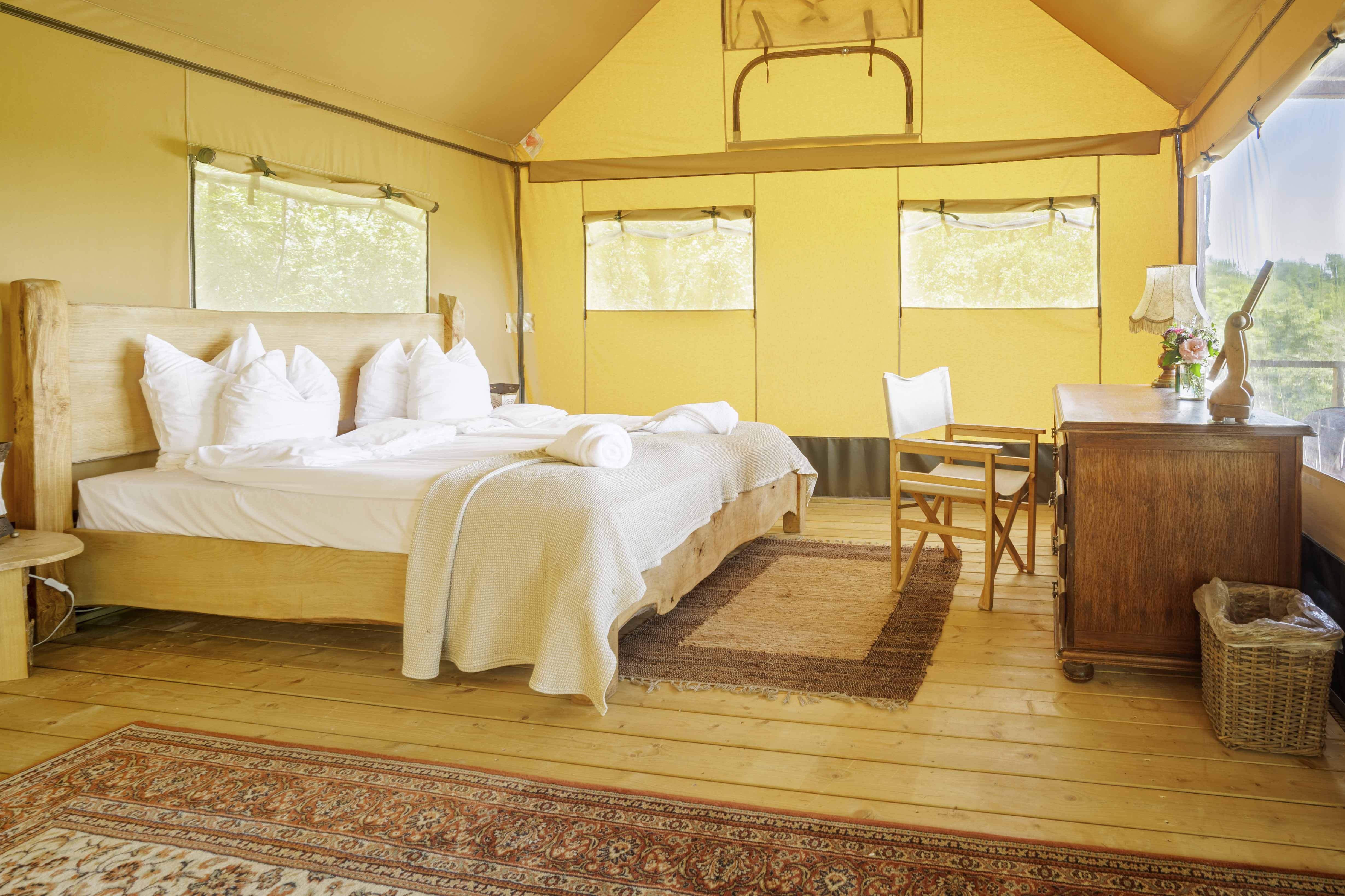 Samburu, en-suite — Lodge safari avec spa à Tarn-et-Garonne à Varen — vue intérieure