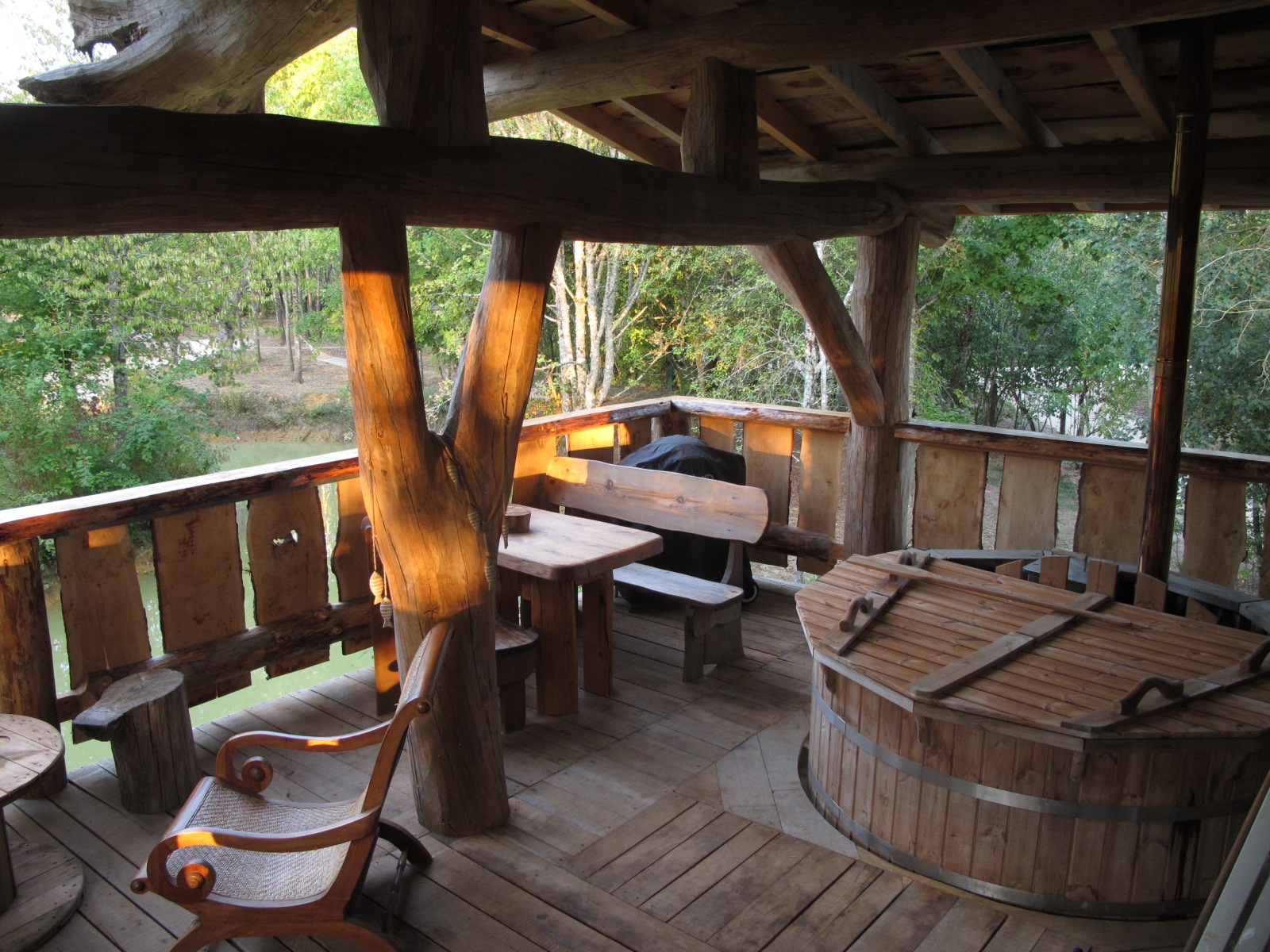 La Cabane Spa du Pêcheur — Cabane sur pilotis avec spa à Aube à Othentic — chambre