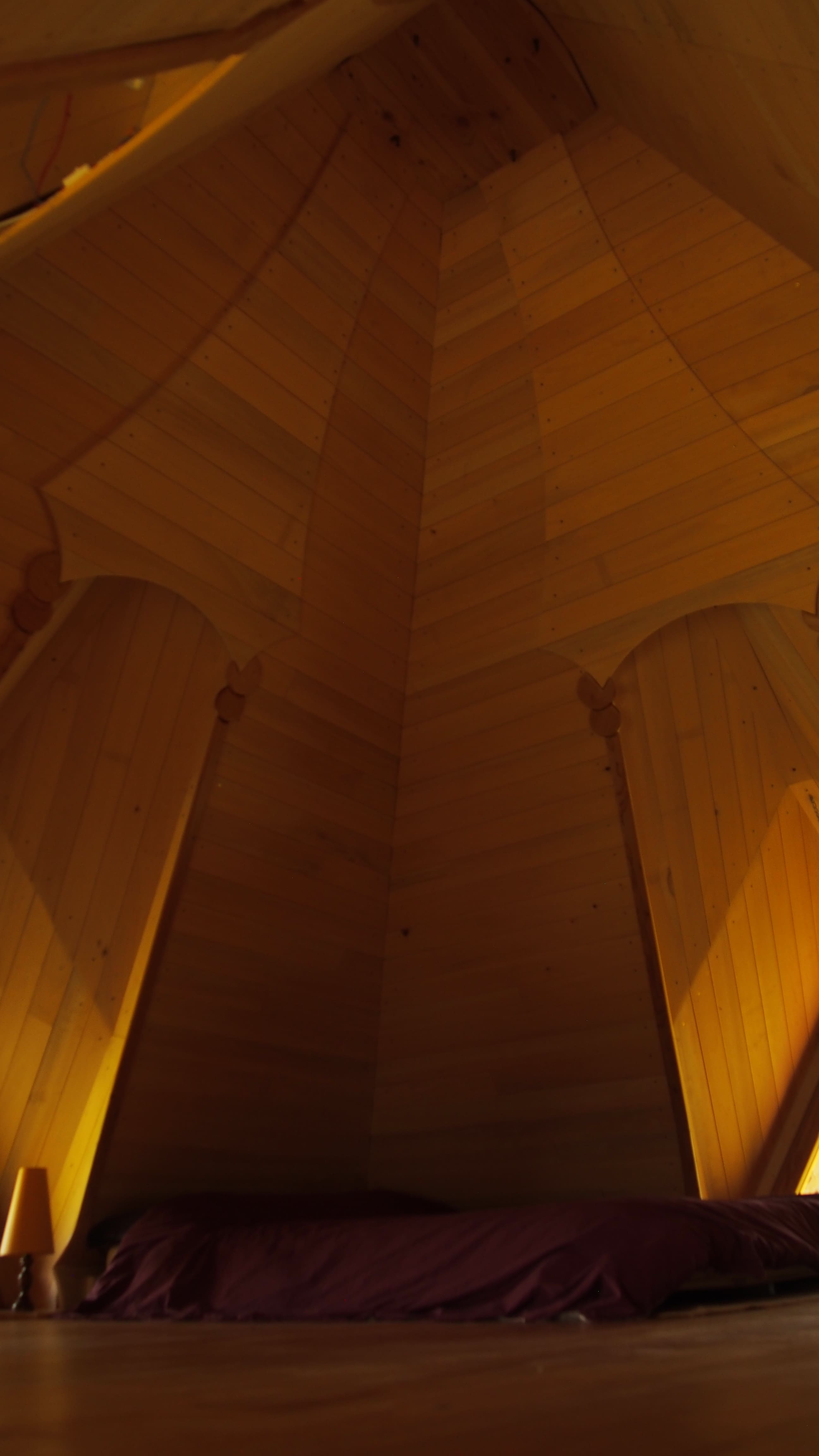 La Cabane du Pèlerin — Cabane avec spa à Lot-et-Garonne à Lafitte-sur-Lot — détail architectural