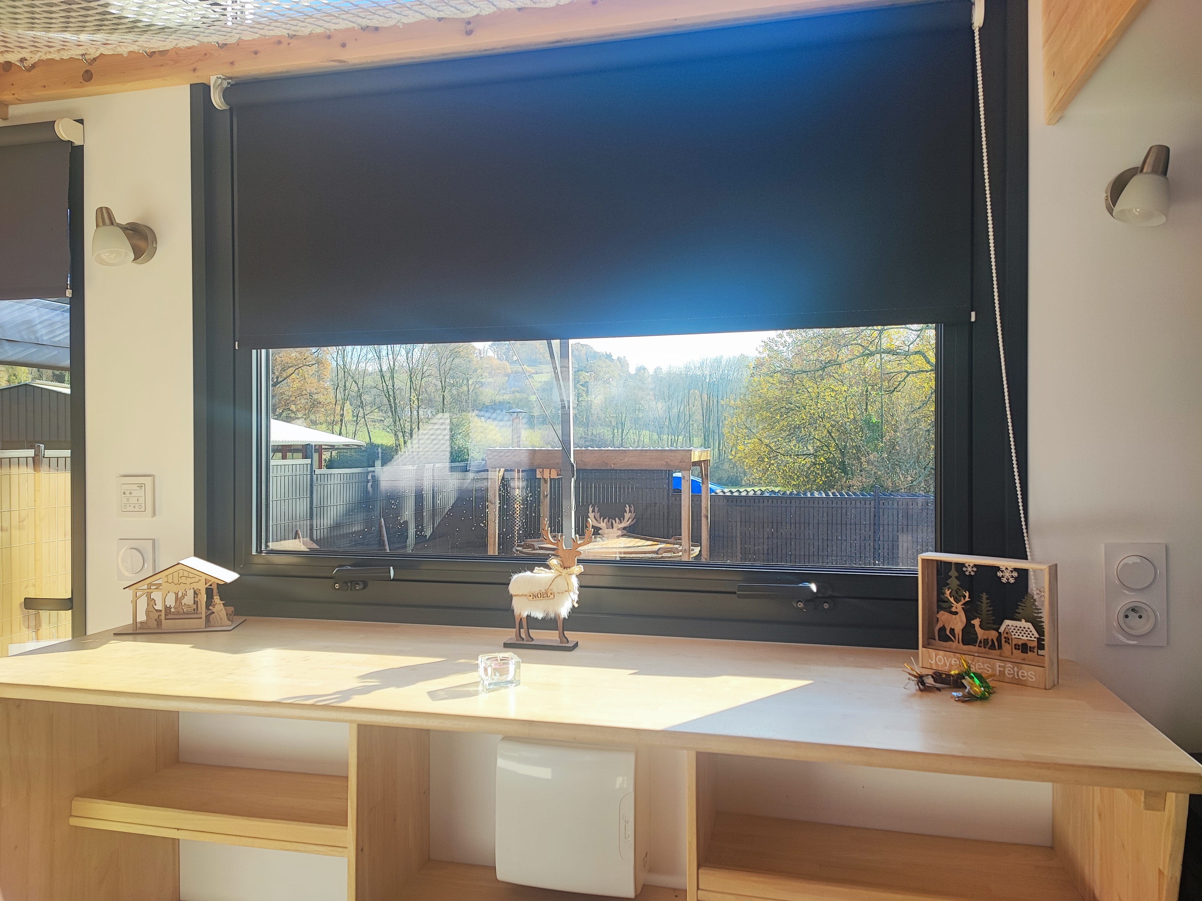 Tiny-House L'ours des Pyrénées — Séjour bien-être avec bain nordique à Hautes-Pyrénées à Tarbes — détail architectural