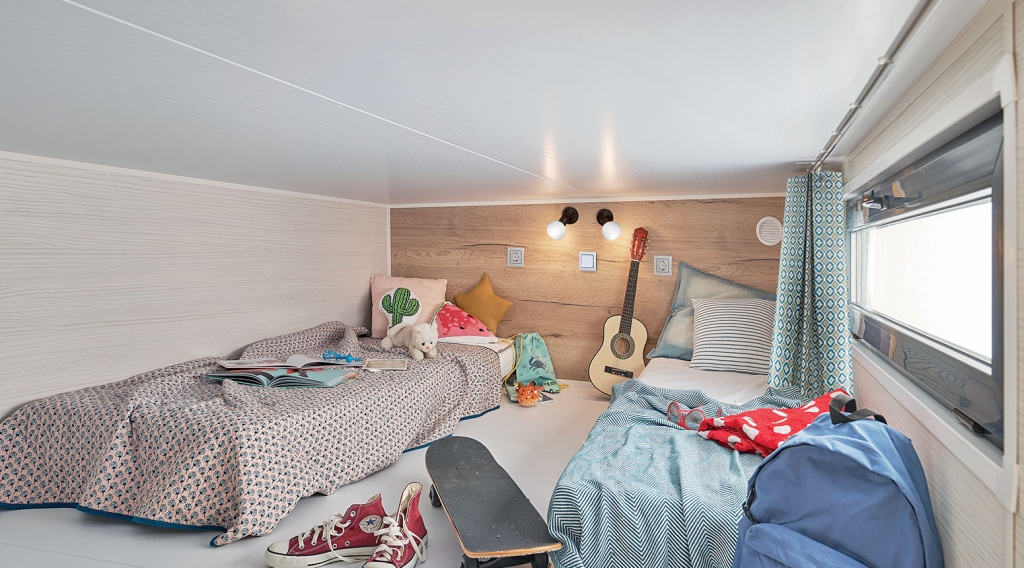 Tiny house moderne au cœur de la nature en Midi-Pyrénées à Sarrecave — environnement naturel