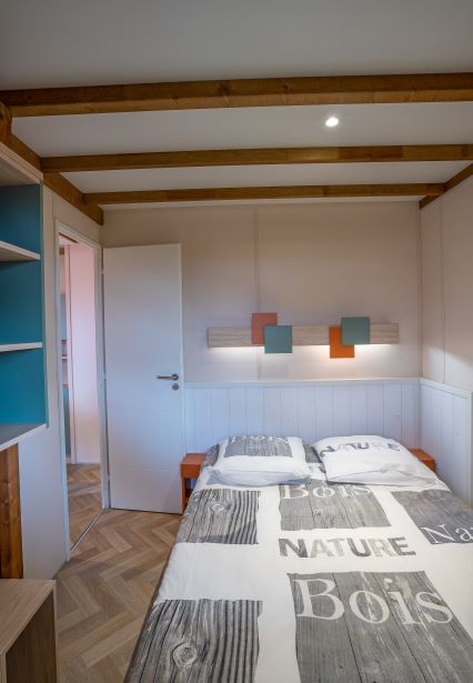 Chalet Harmonie — Escapade paisible avec spa à Lot à Saint-Cirgues — chambre