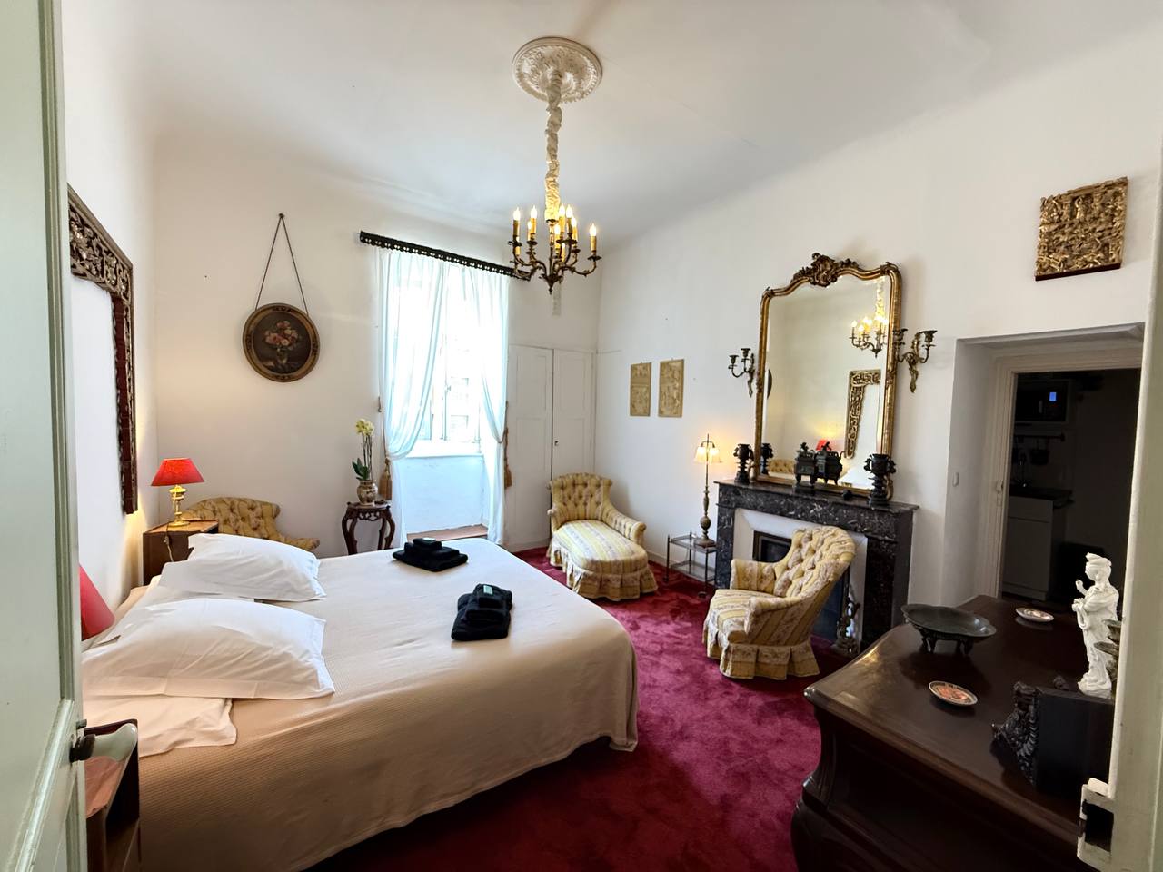 Gîte Irouleguy — Chambre à thème avec spa à Landes