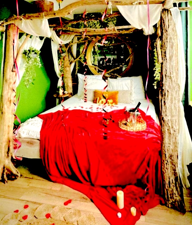Jungle romantique Spa & Cinéma — Cabane dans les arbres à Amiens à Amiens — salle de bain