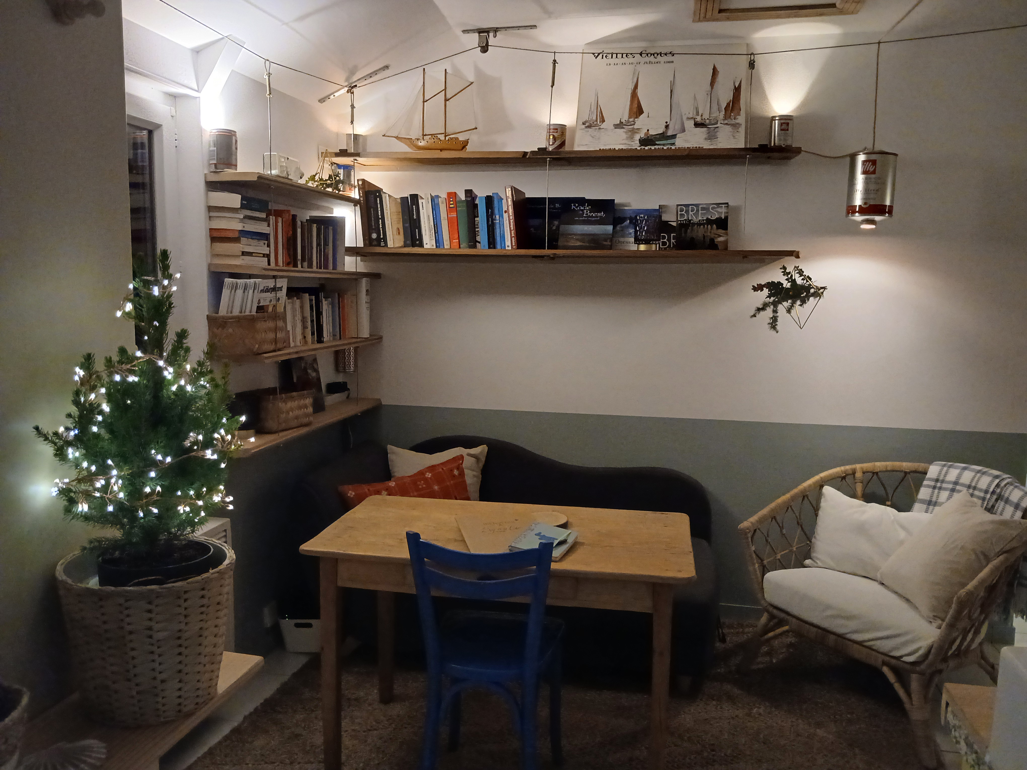 Ty an ero - An koad — Cabane avec kayak à Lauberlac’h à Plougastel-Daoulas — espace de vie