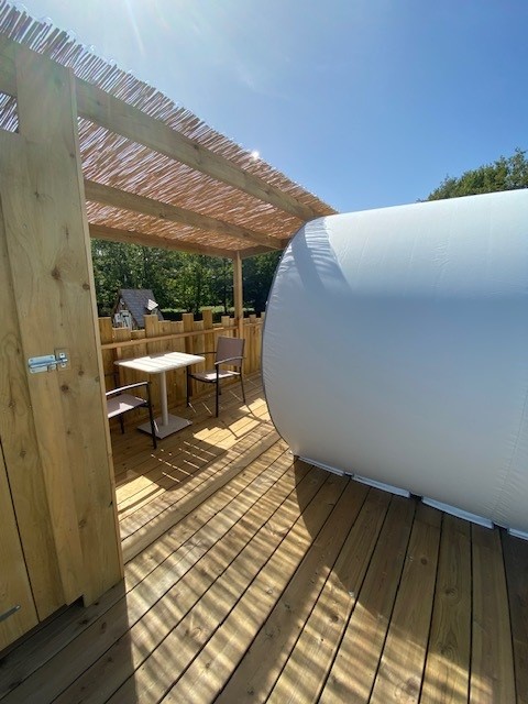 La Bulle de la Fée Morgane : une expérience insolite en Bretagne à Boisgervilly — chambre