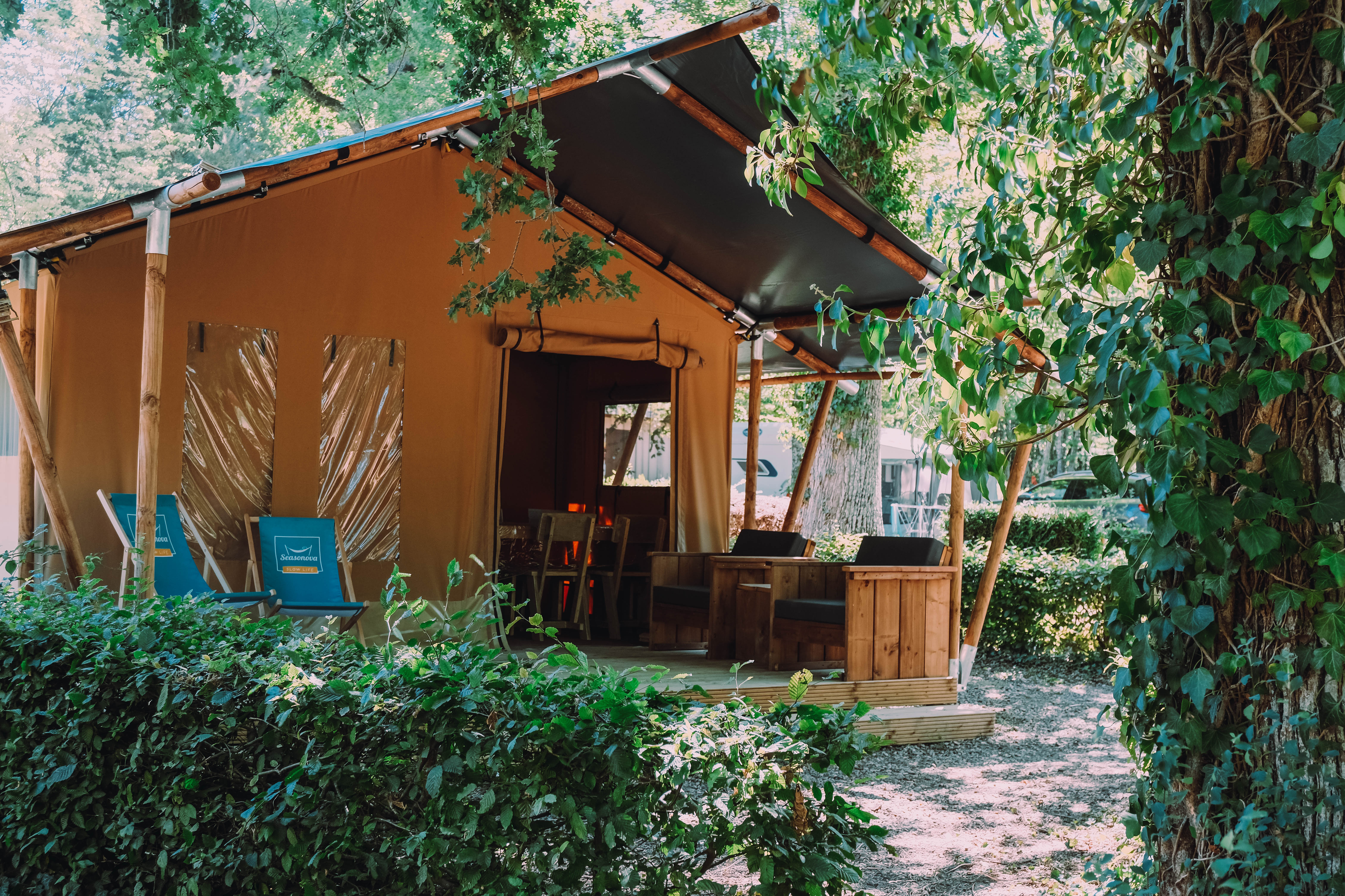 SLOW LODGE — Tente avec spa à la Forêt en Sarthe
