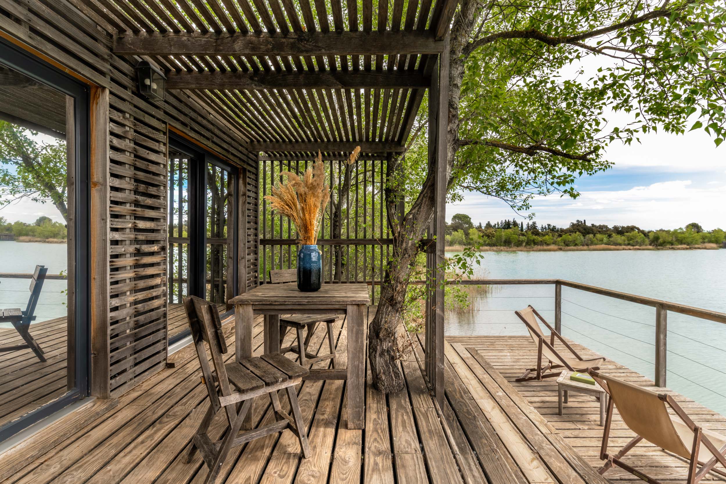 Cabane Spa Idylle : une évasion sur pilotis en Provence à Sorgues — espace de vie