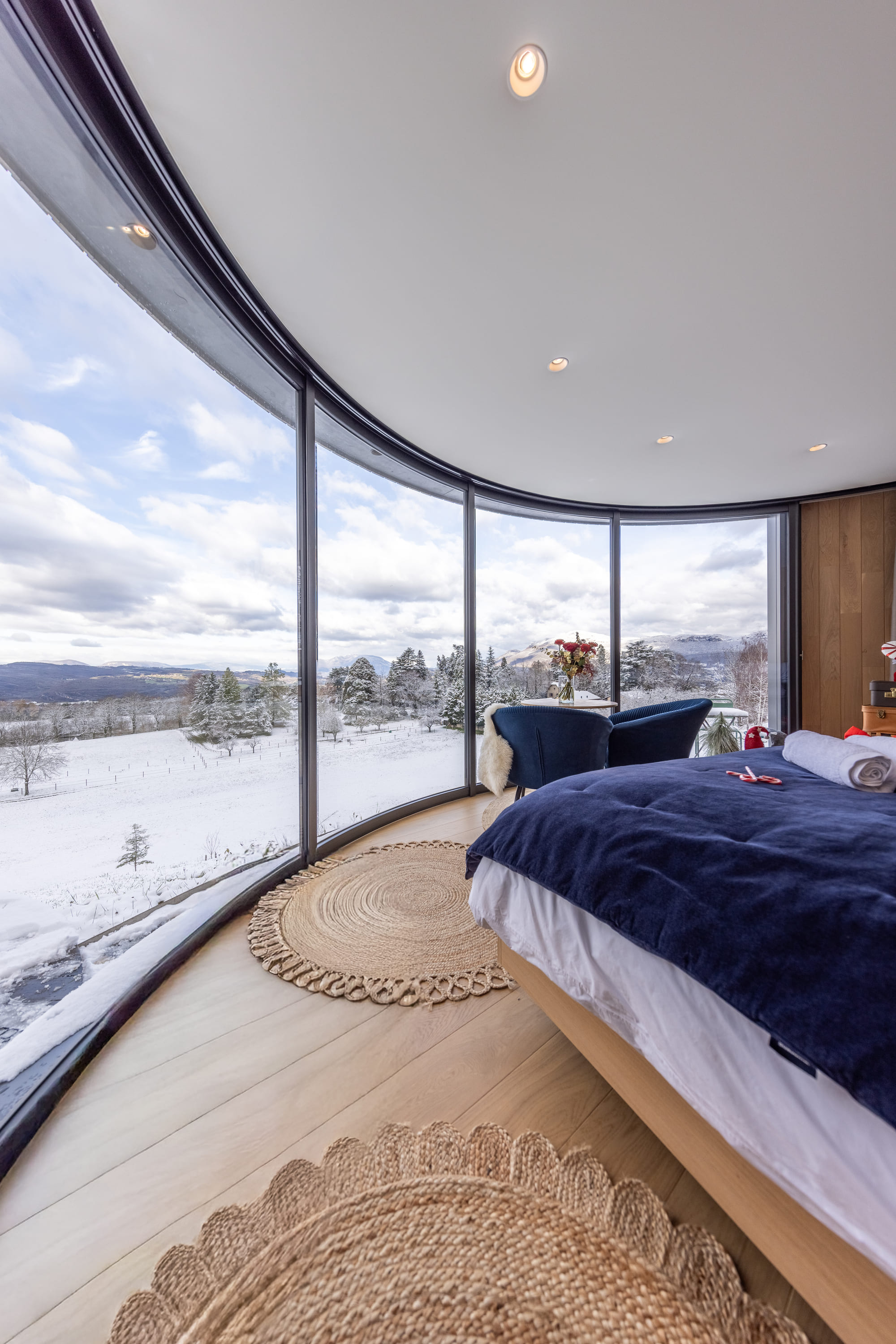 Suite d'Exception - Spa & Sauna — Hébergement de luxe à Savoie à Chambéry — chambre