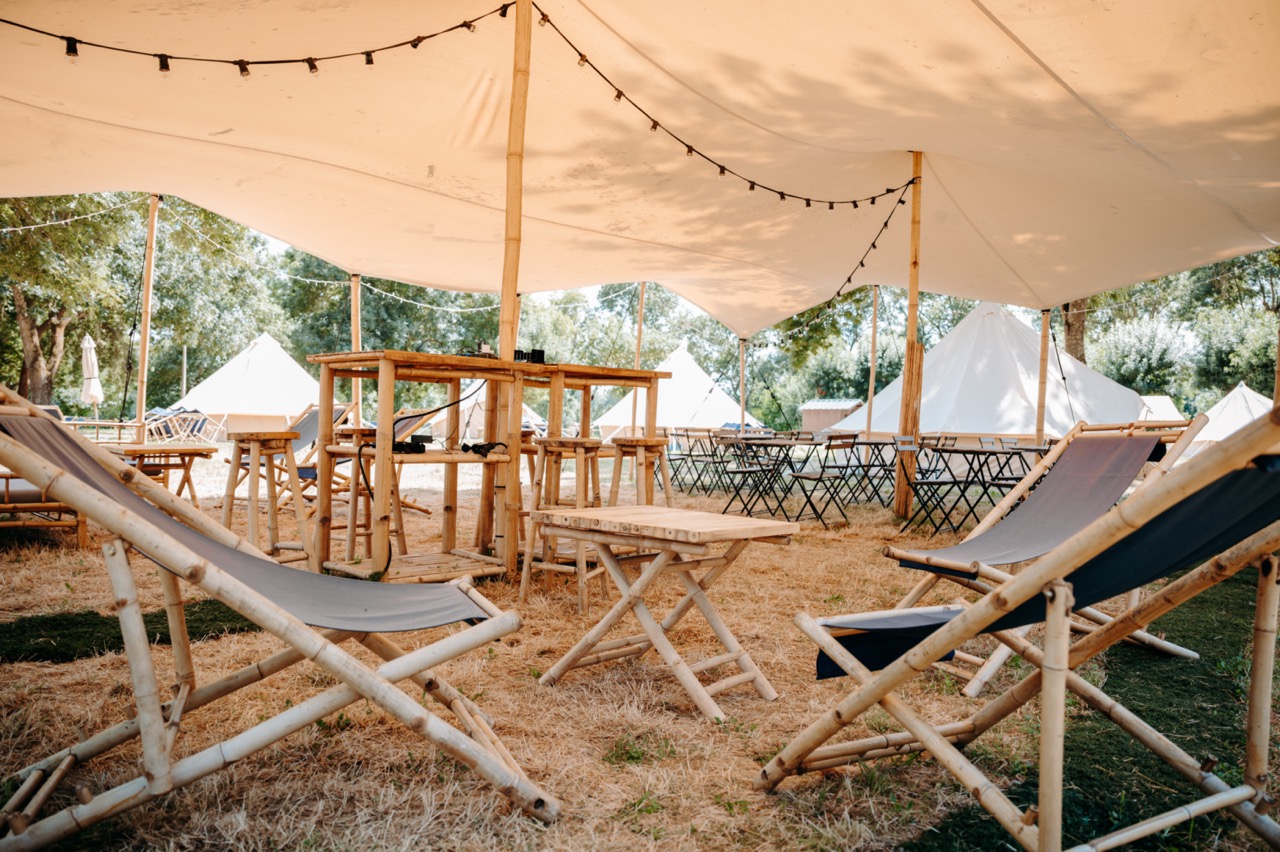 Lodge Vénus — Tente avec spa à Nature Camp Anjou à Sainte-Gemmes-sur-Loire — environnement naturel