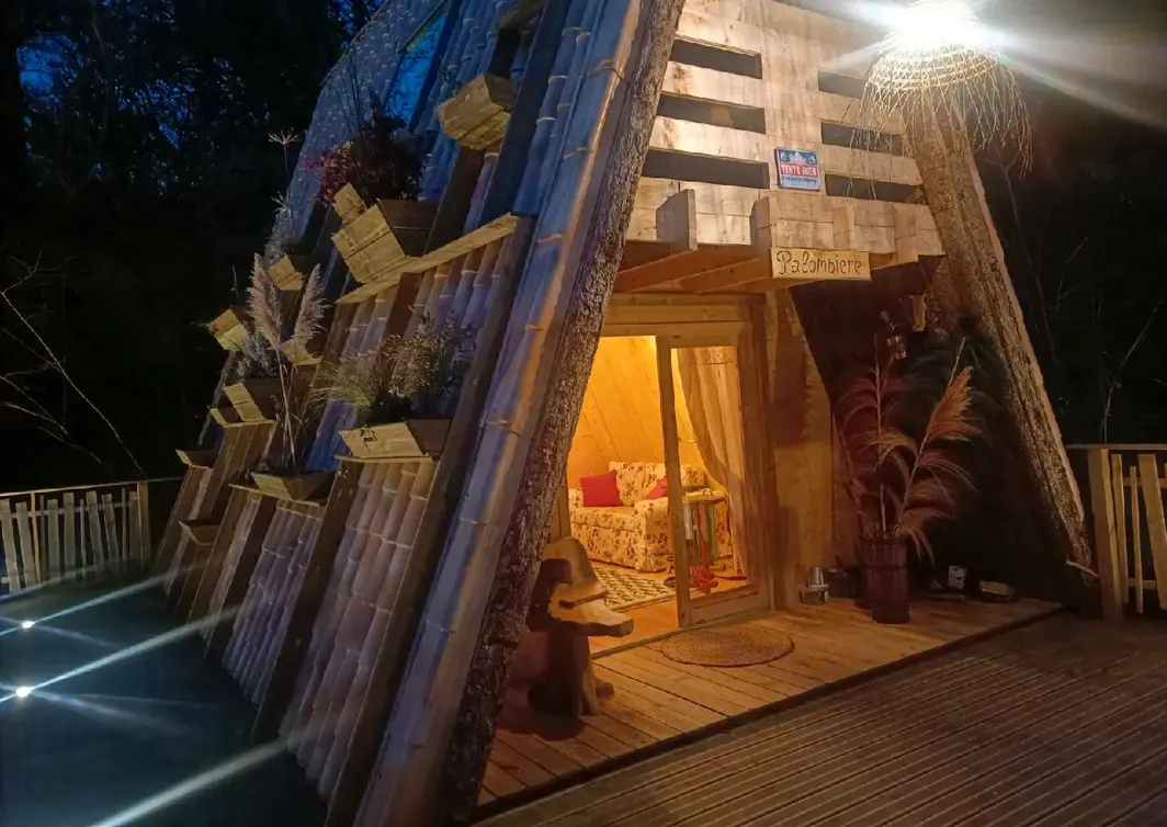 La Palombière Saint-Armou — Cabane avec spa à Saint-Armou (Pyrénées-Atlantiques)