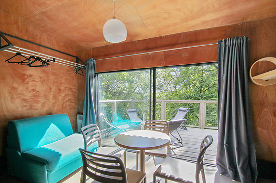 Chalet-Lodge n°1 : une cabane en Basse-Normandie à Saint-Sever-Calvados — cuisine